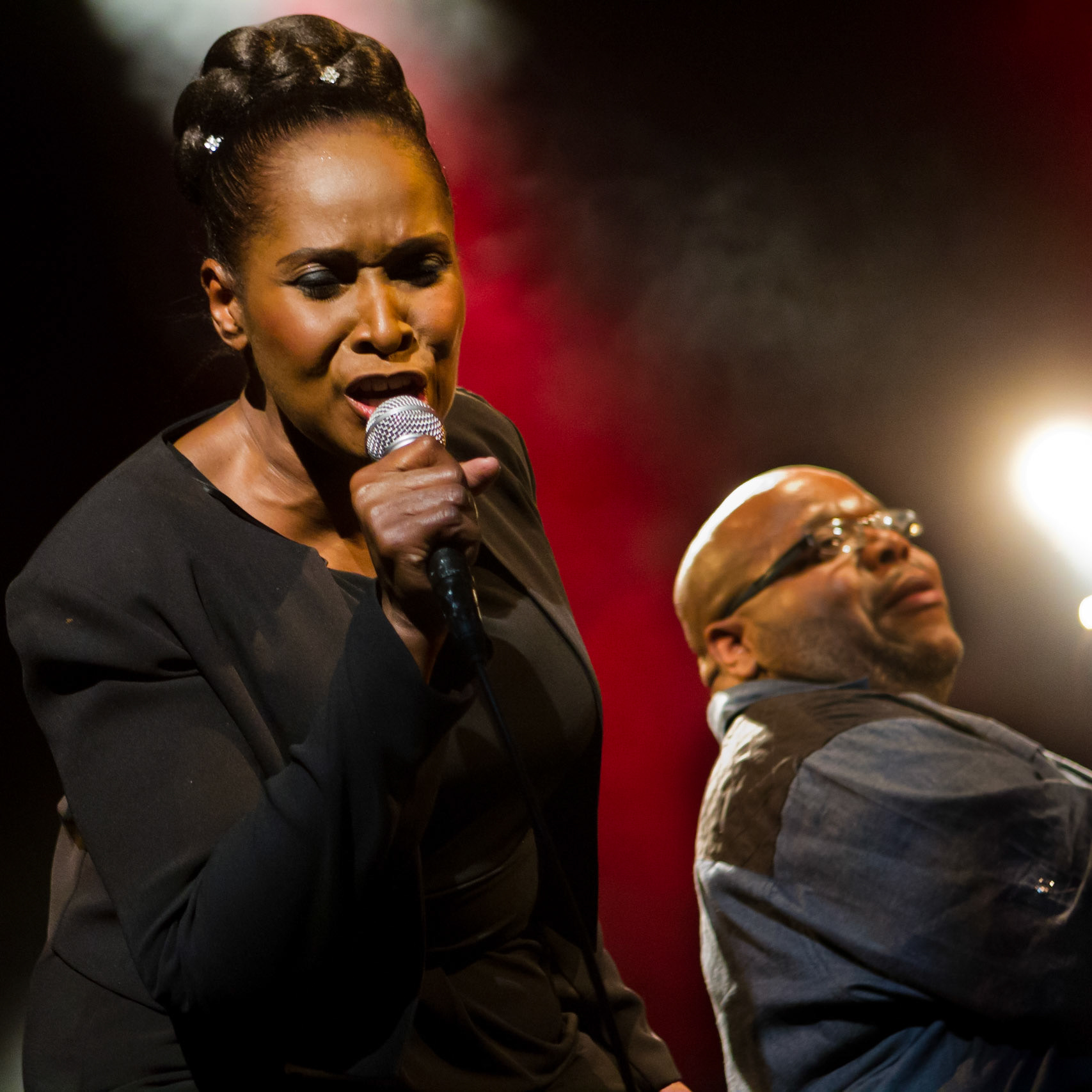 LIZ McCOMB - 12/2011 - ESPACE PIERRE CARDIN - PARIS