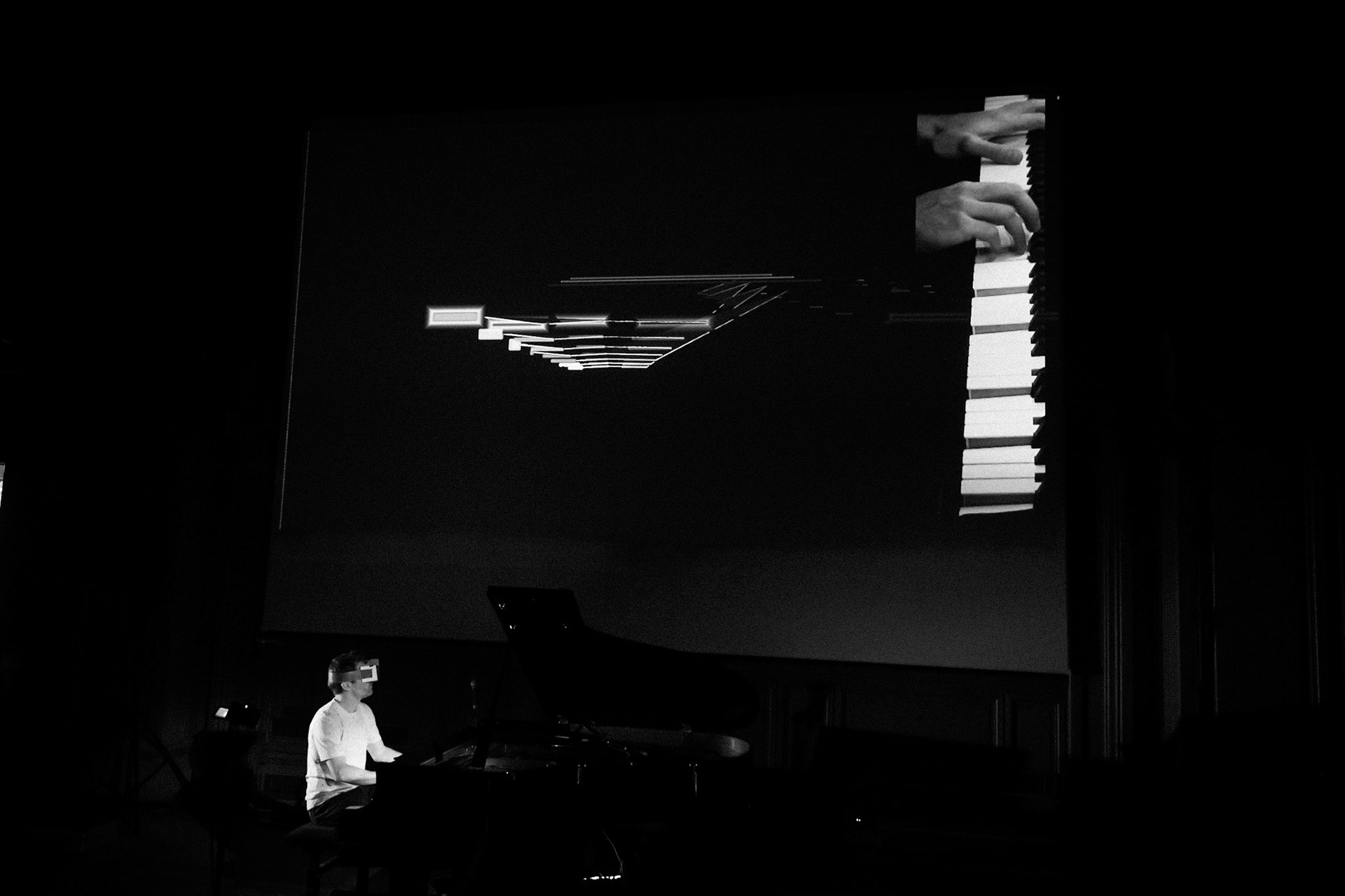 Dan Tepfer "Naturals Machines", Festival Jazz Saint-Germain-des-Prés - Paris , Maison de l'Océan - Grand amphithéâtre, 21 mai 2022