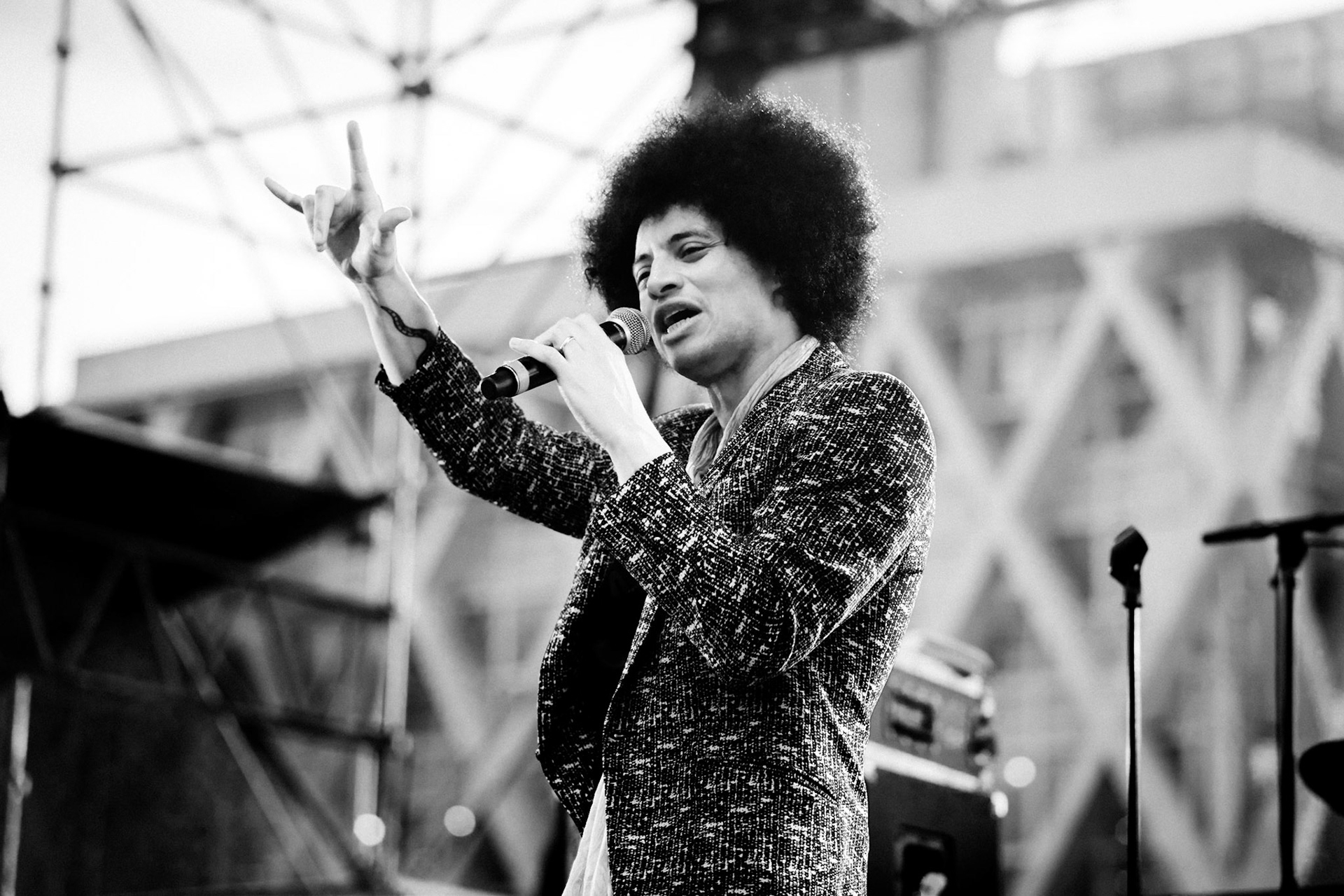 Jose James, La Défense Jazz Festival, Parvis de la Défense, 30 mai 2019