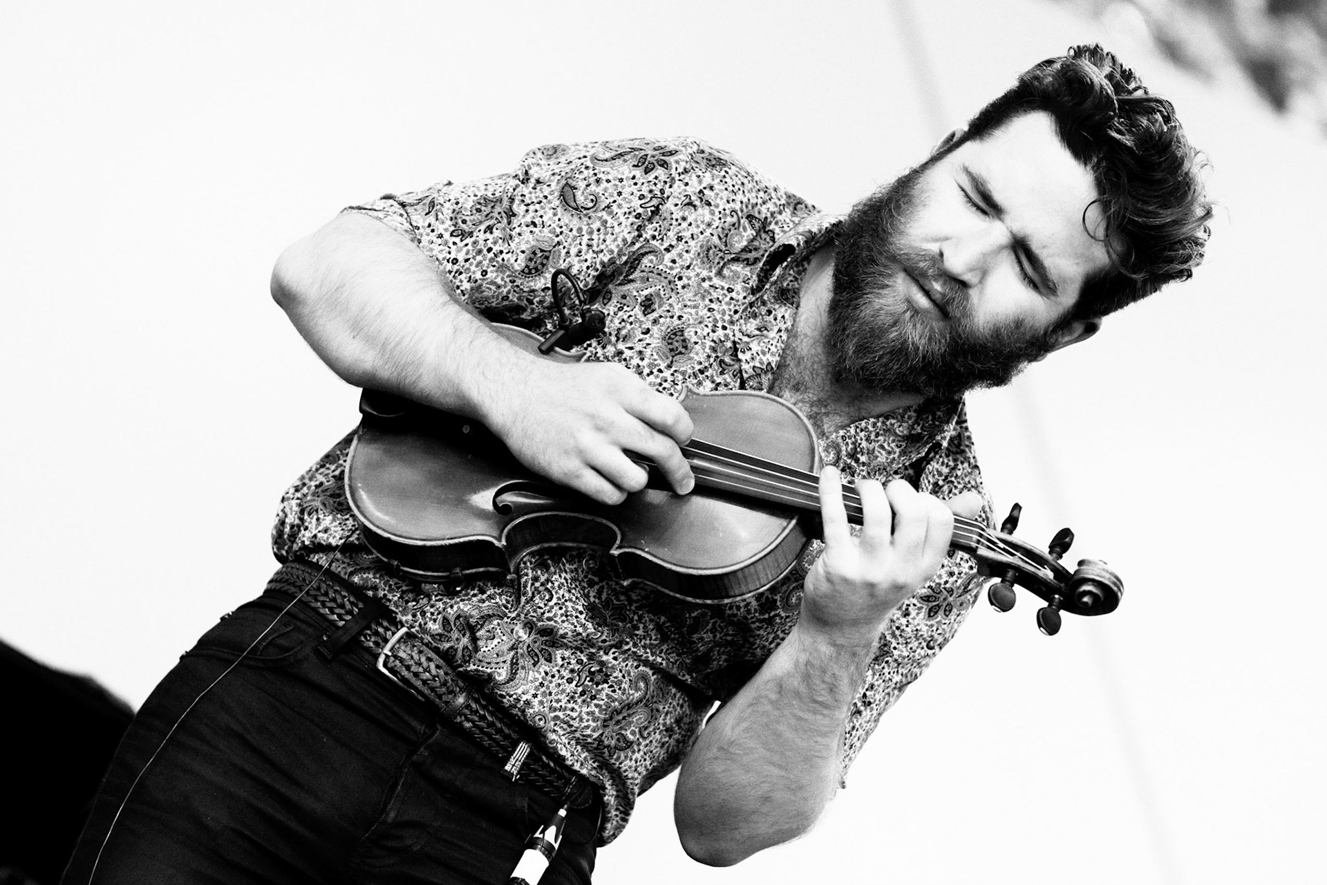 Théo Ceccaldi Trio - Espace Delta - Parc Floral de Paris - 12 juillet 2014