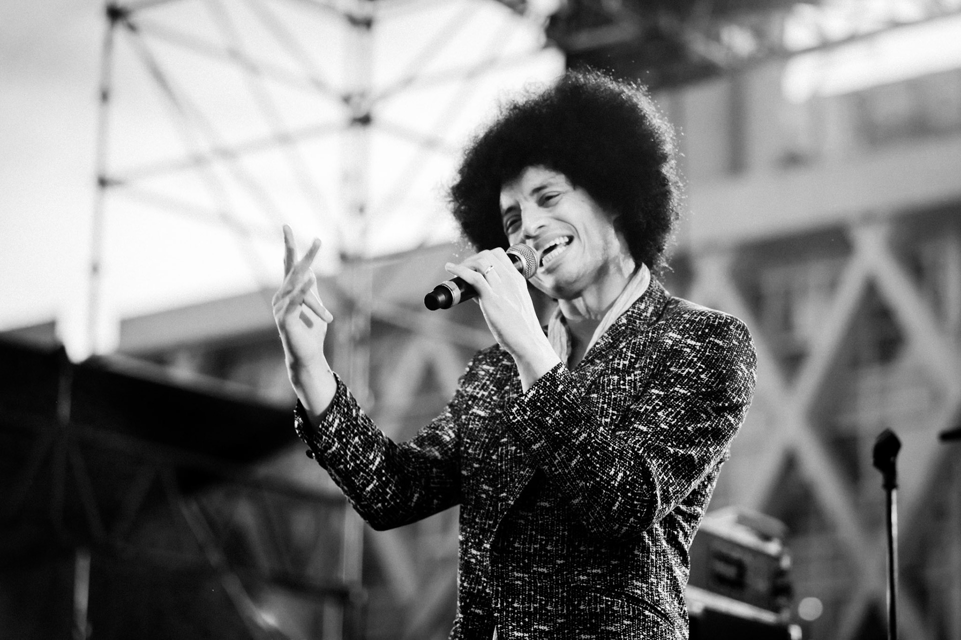 Jose James, La Défense Jazz Festival, Parvis de la Défense, 30 mai 2019