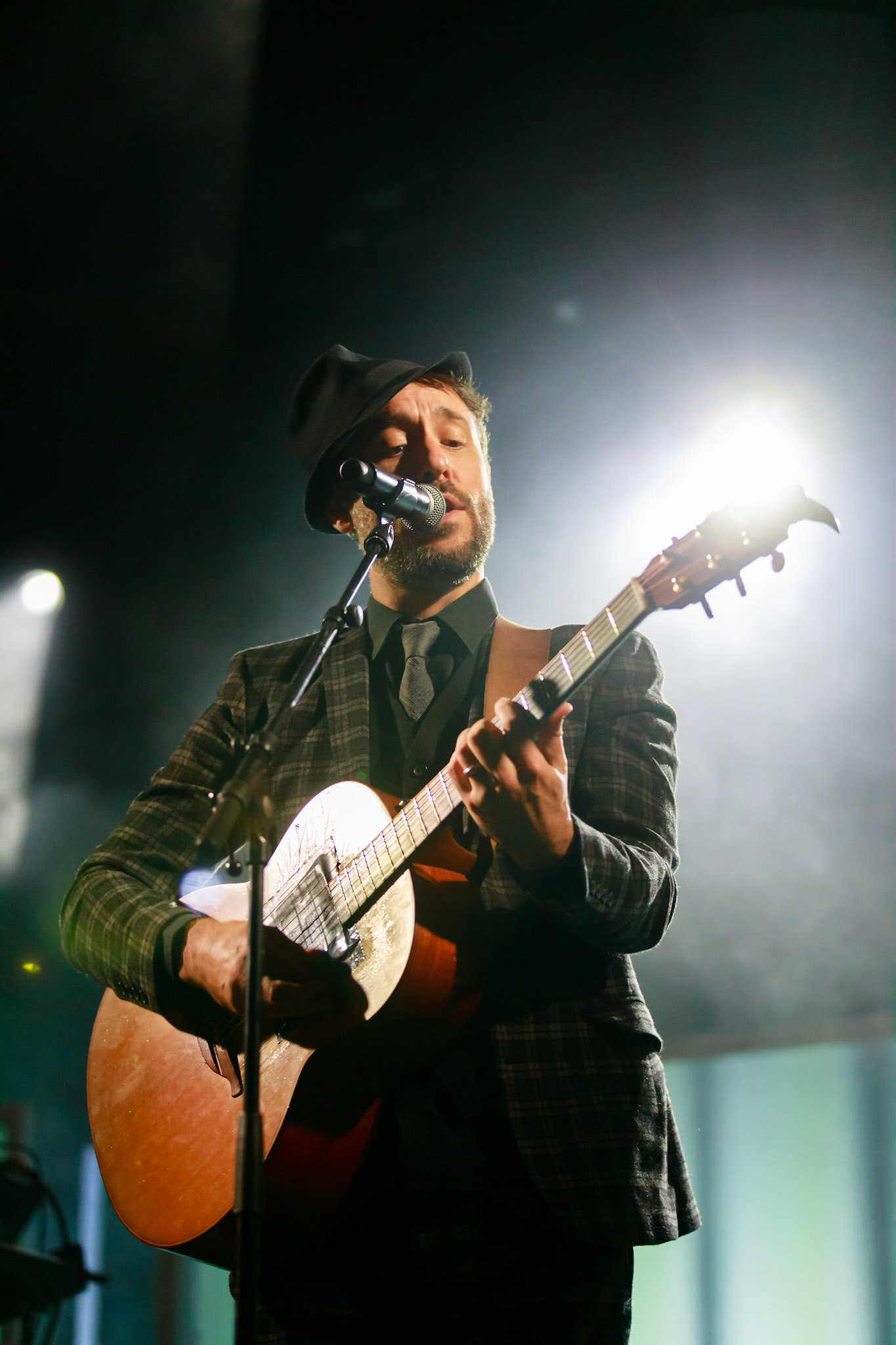 Charlie Winston, 31ème édition Festival Chorus des Hauts-de-Seine, Parvis de La Seine Musicale (Boulogne-Billancourt), 6 avril 2019