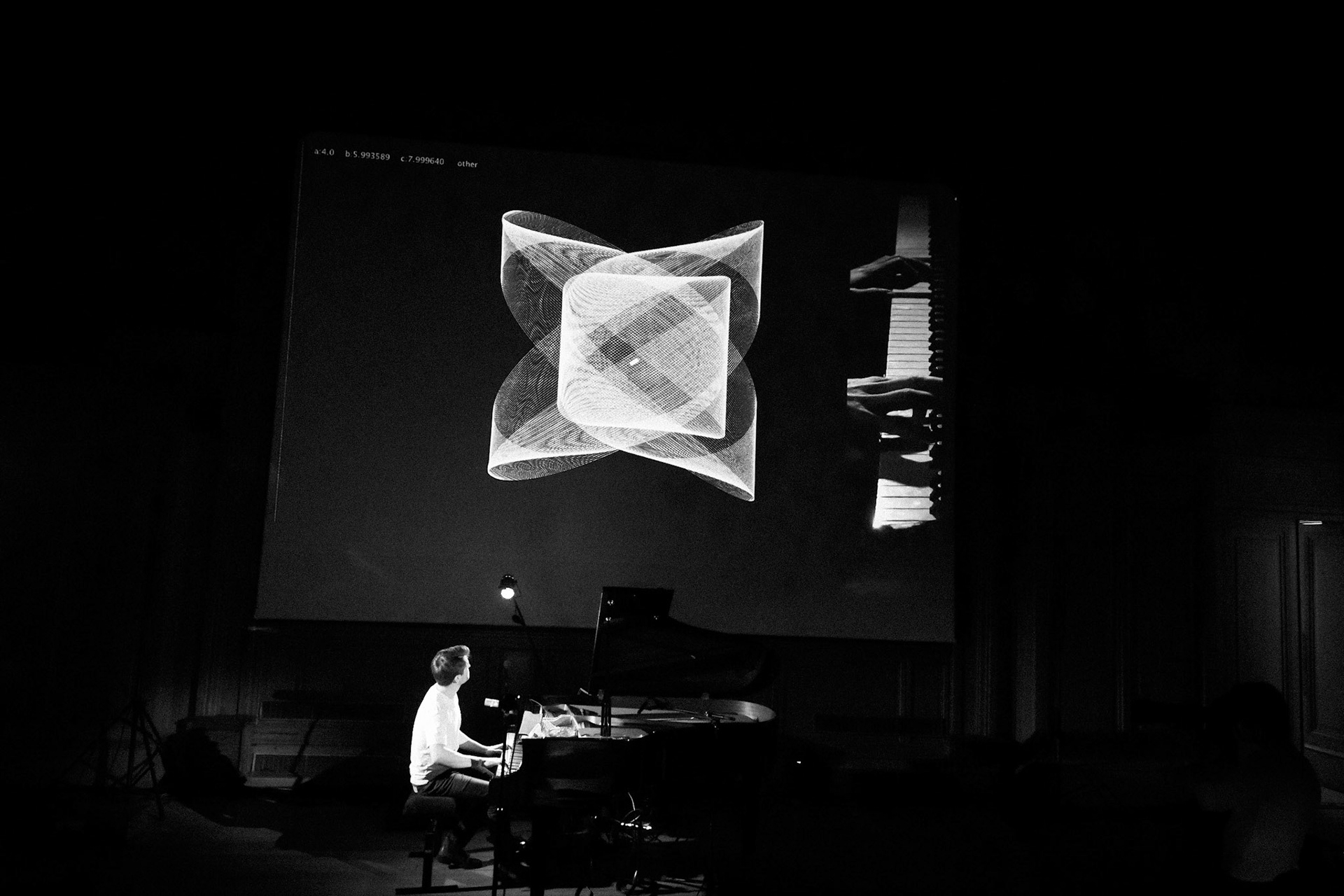 Dan Tepfer "Naturals Machines", Festival Jazz Saint-Germain-des-Prés - Paris , Maison de l'Océan - Grand amphithéâtre, 21 mai 2022