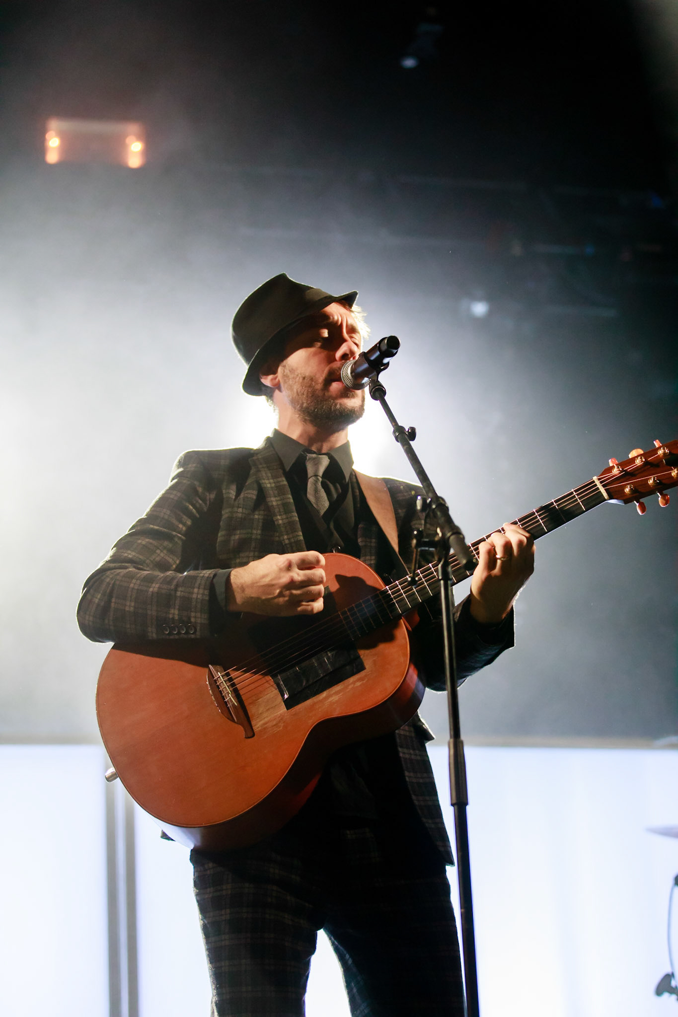 Charlie Winston, 31ème édition Festival Chorus des Hauts-de-Seine, Parvis de La Seine Musicale (Boulogne-Billancourt), 6 avril 2019