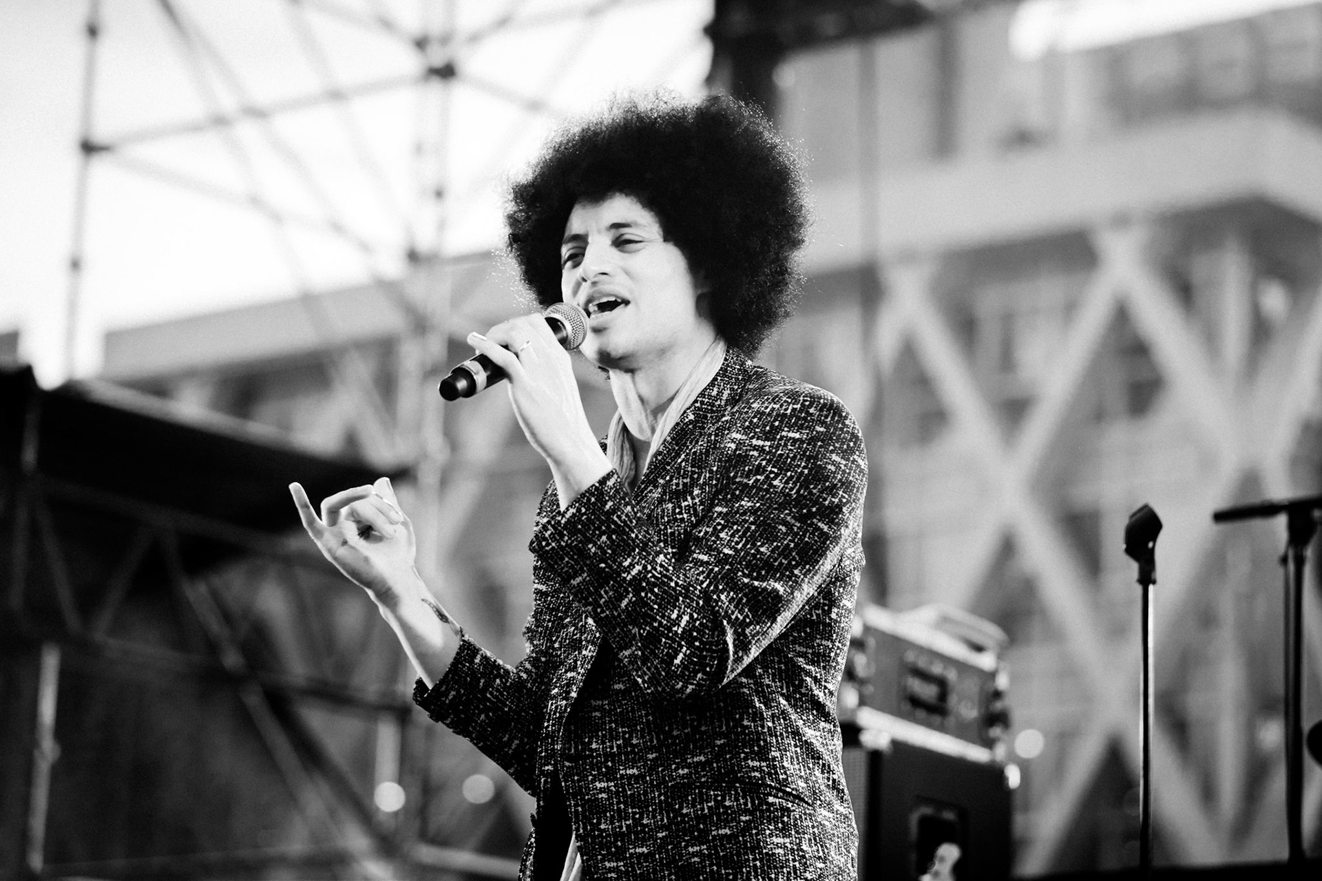 Jose James, La Défense Jazz Festival, Parvis de la Défense, 30 mai 2019
