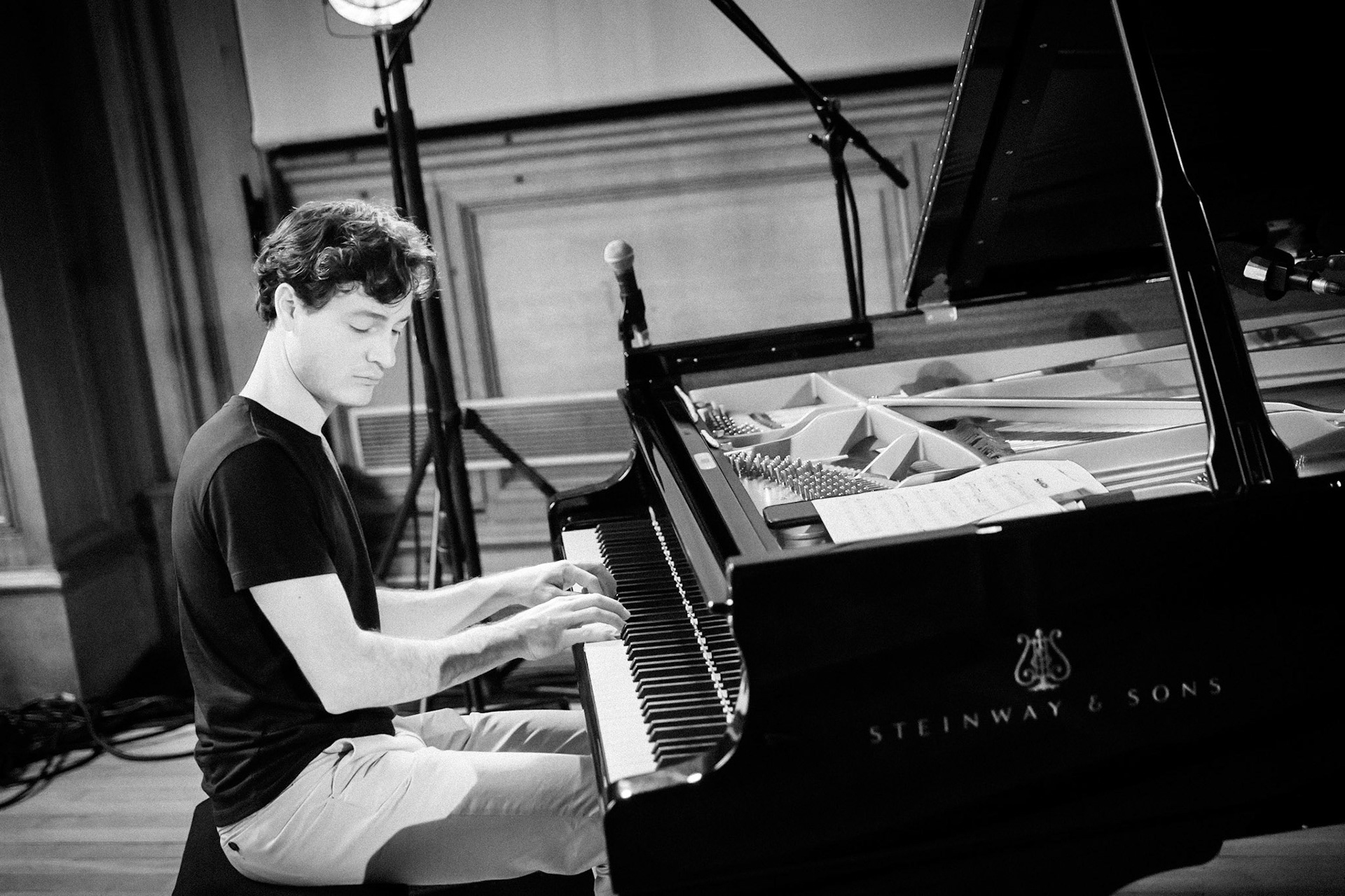 Thomas Enhco &amp; Stéphane Kerecki, Festival Jazz Saint-Germain-des-Prés - Paris , Maison de l'Océan - Grand amphithéâtre, 20 mai 2022