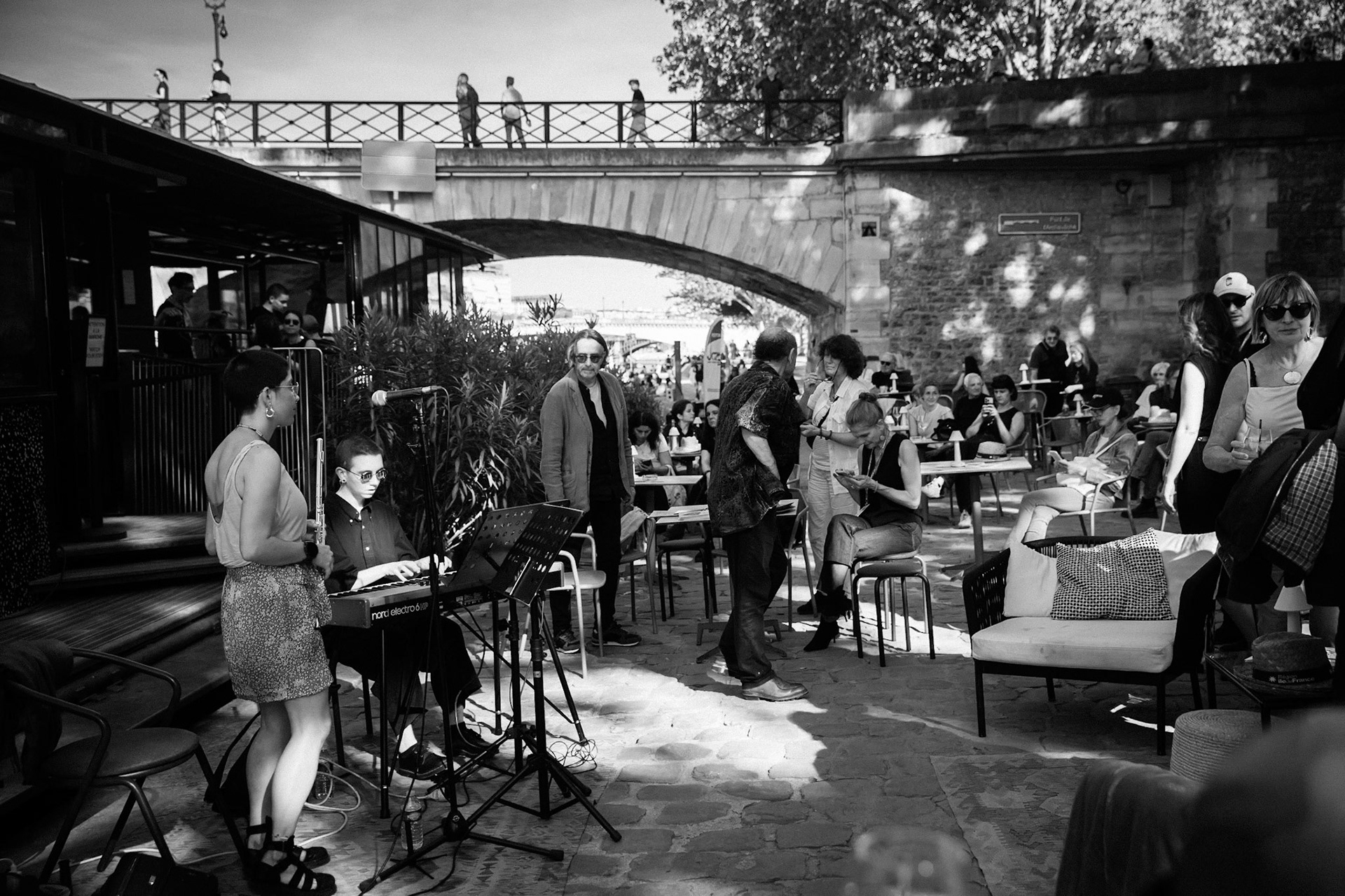 Lou Guénet &amp; Lilou Claverie, Festival Jazz à Saint-Germain-des-Prés - Paris, Péniche Le Son de la Terre