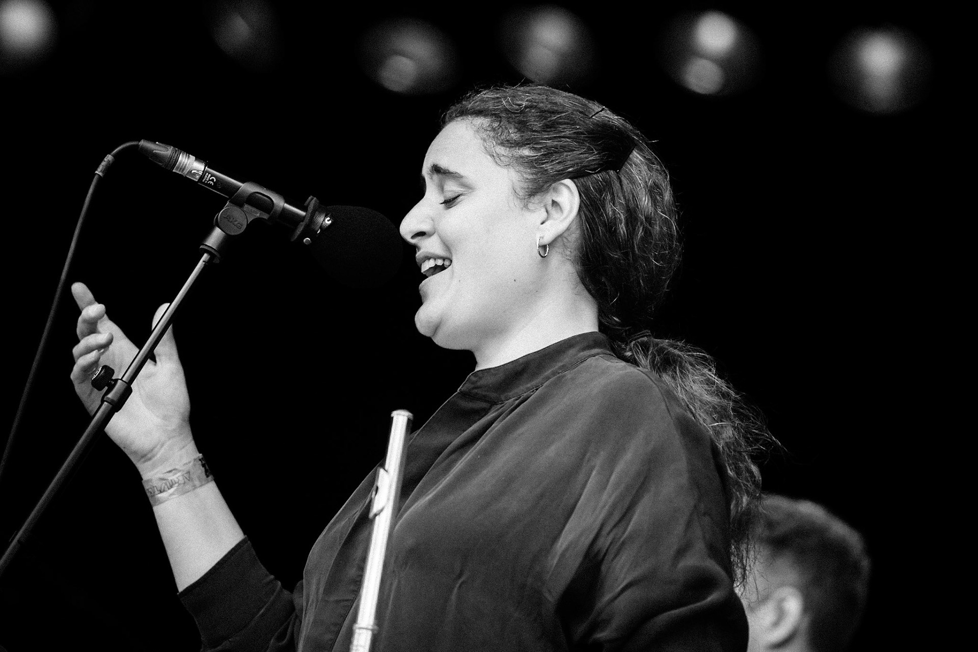 Naïssam Jalal &amp; Rythms of Resisistance, La Défense Jazz Festival, Parvis de la Défense, 23 juin 2022