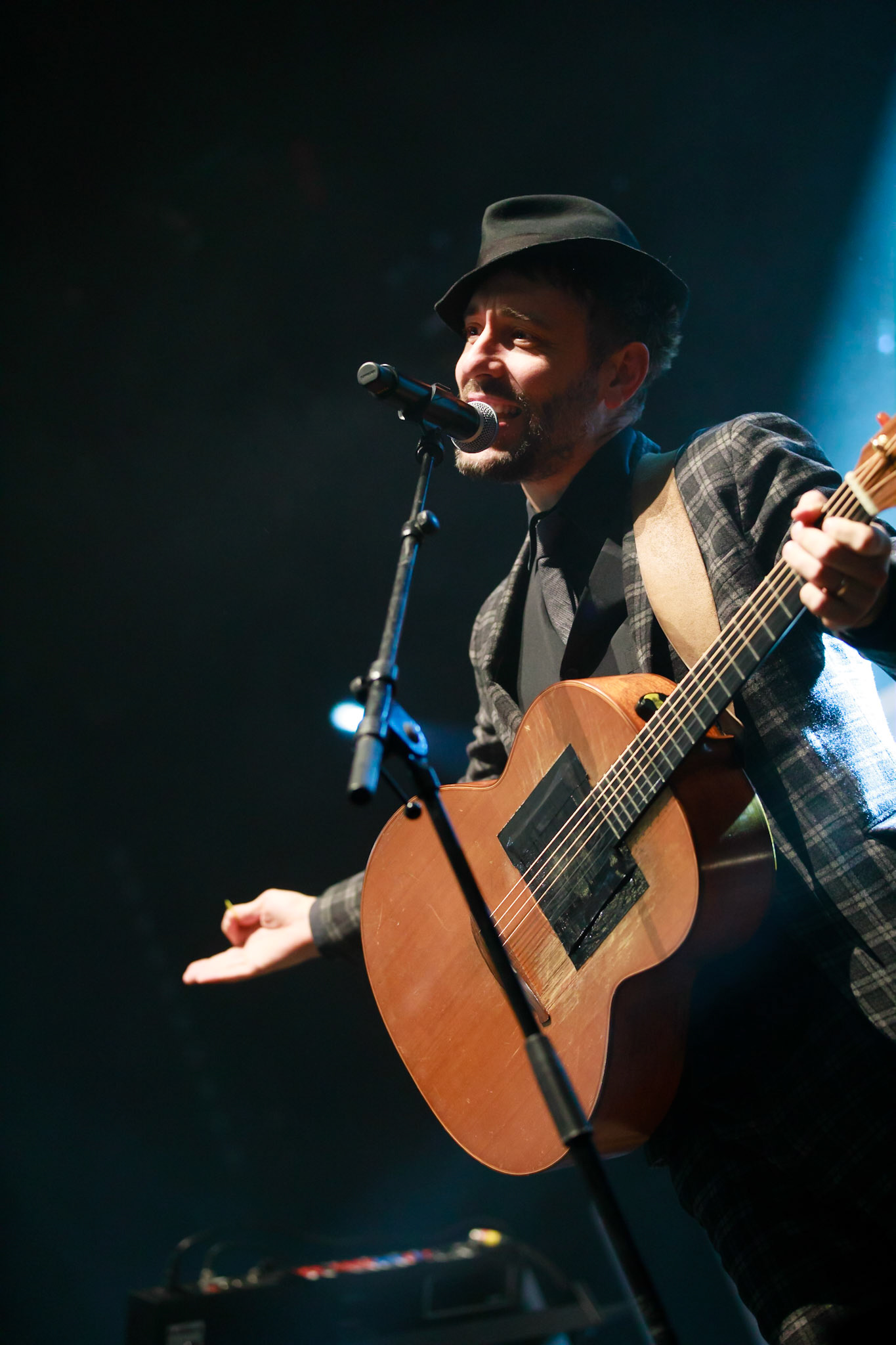 Charlie Winston, 31ème édition Festival Chorus des Hauts-de-Seine, Parvis de La Seine Musicale (Boulogne-Billancourt), 6 avril 2019