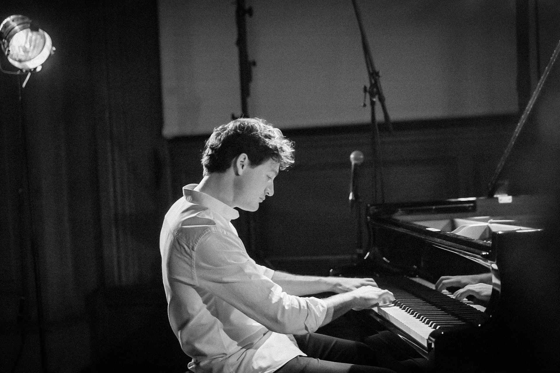 Thomas Enhco &amp; Stéphane Kerecki, Festival Jazz Saint-Germain-des-Prés - Paris , Maison de l'Océan - Grand amphithéâtre, 20 mai 2022