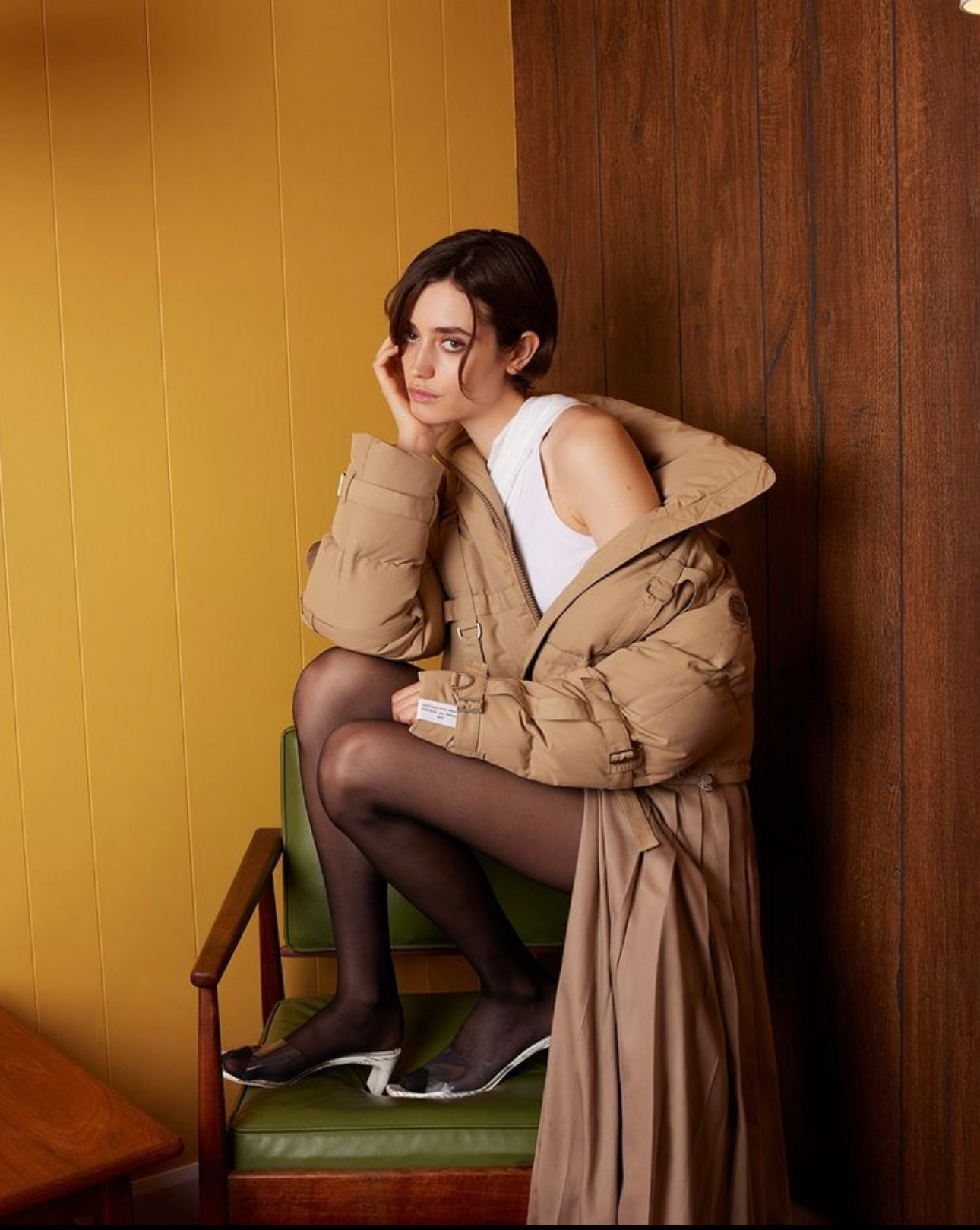 Rokh Cropped Puffer Jacket (in Tan)