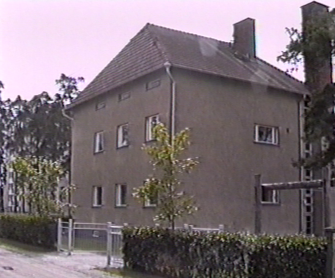 Kuva Saukonkadun puolelta