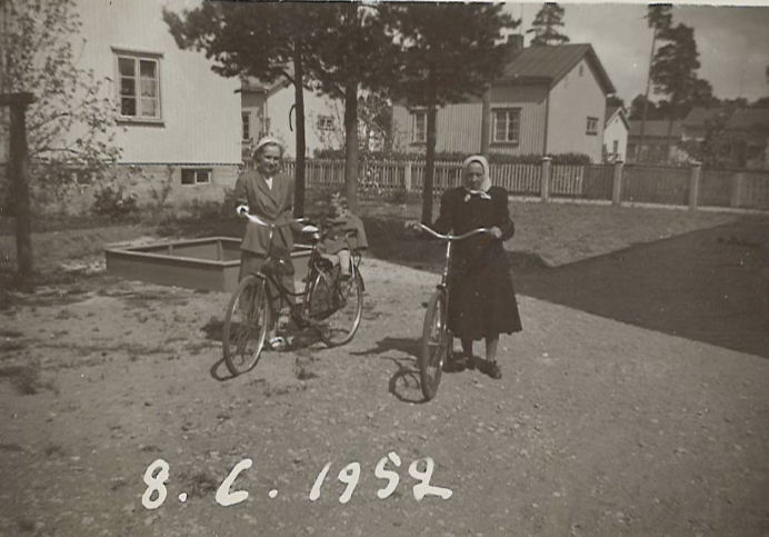 Äiti, minä ja Hilja