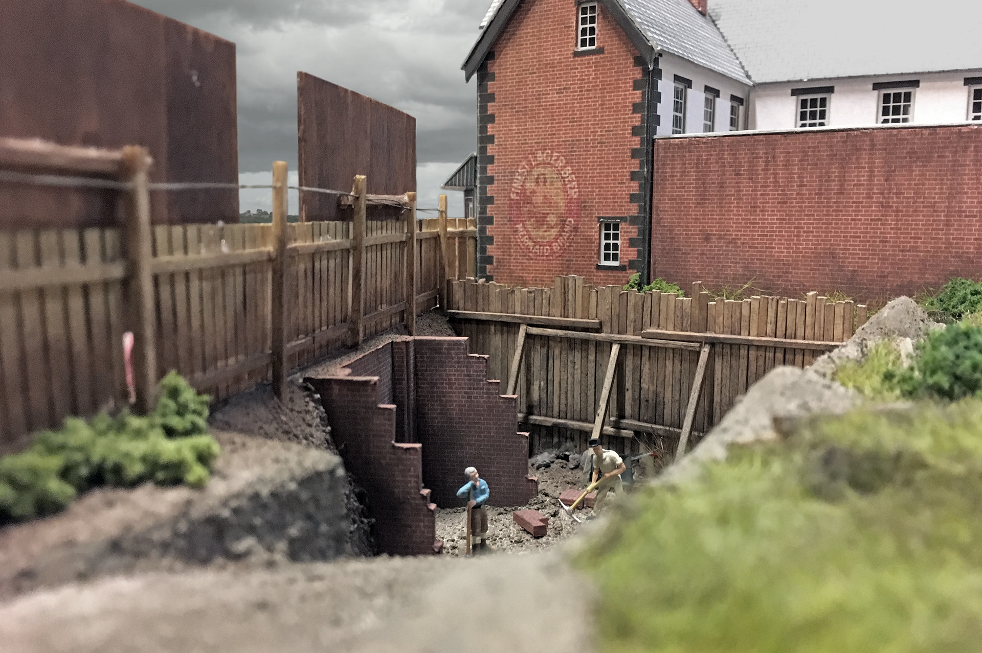 Scratch-built demolition site