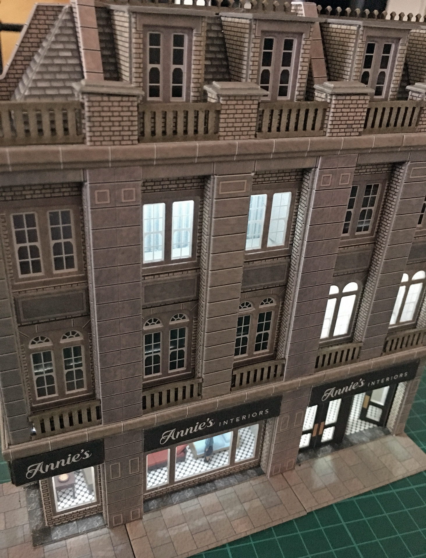 Metcalfe kit with lighting