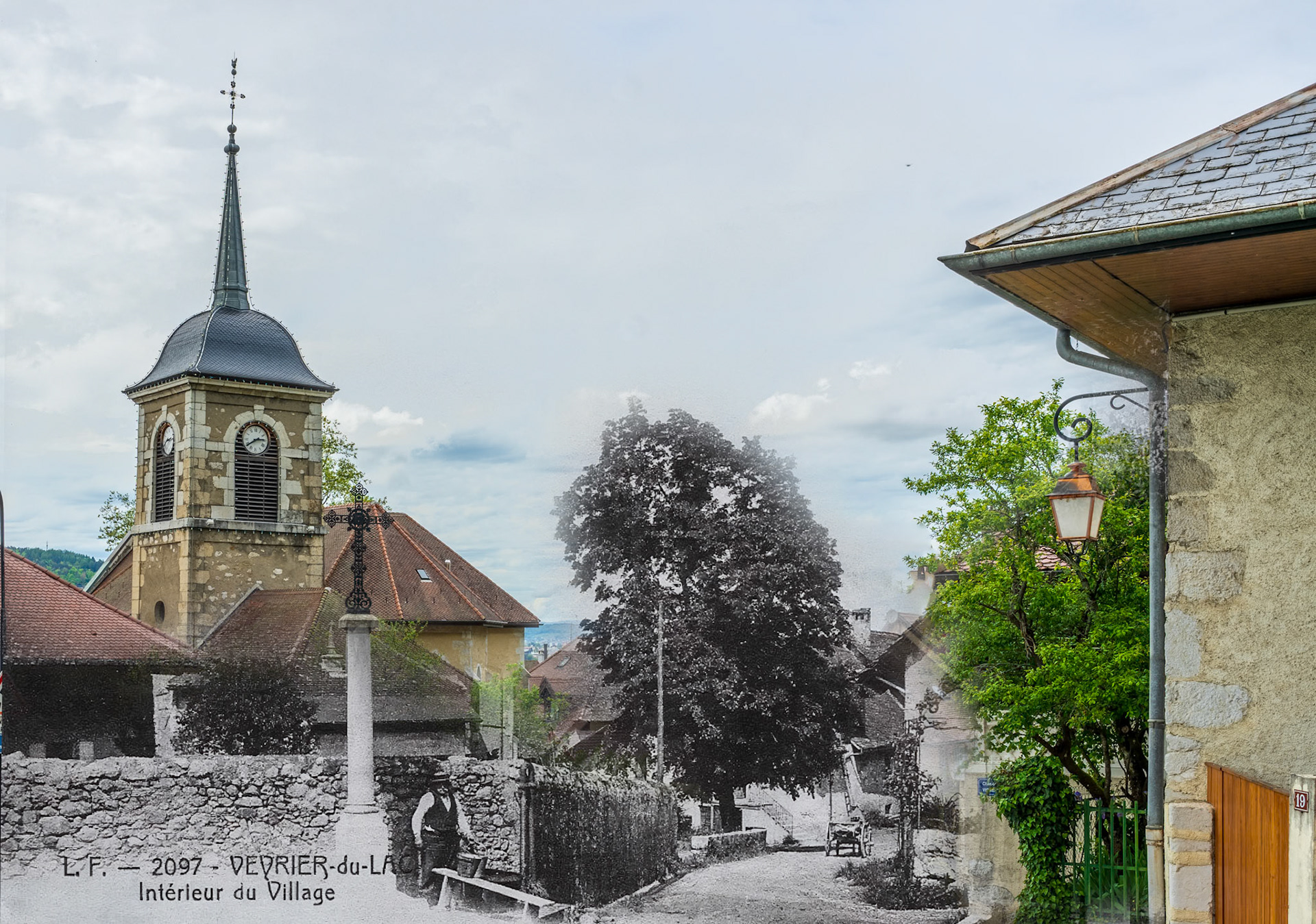 2097 L'interieur du village