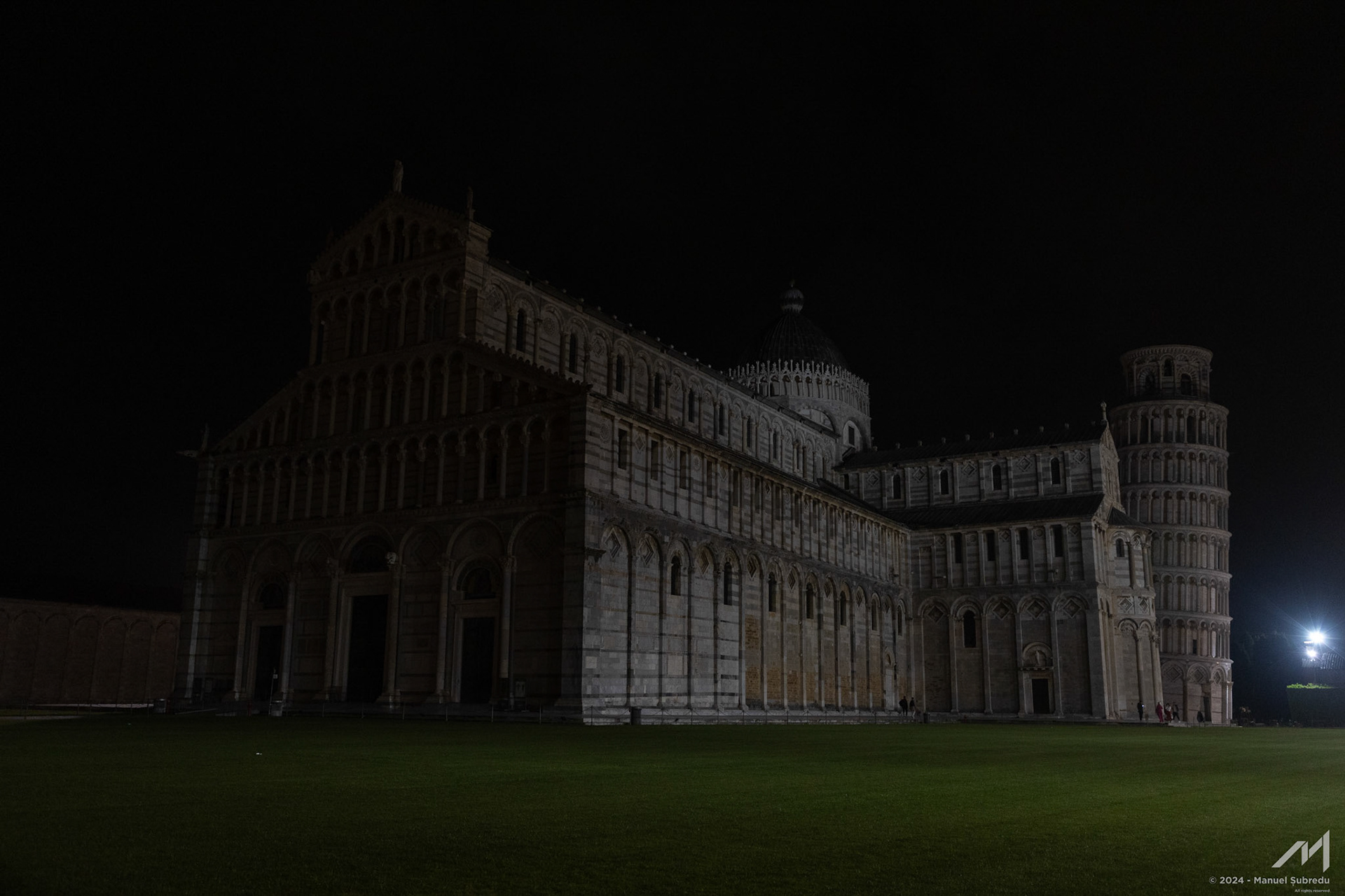 Cattedrale di Pisa by night