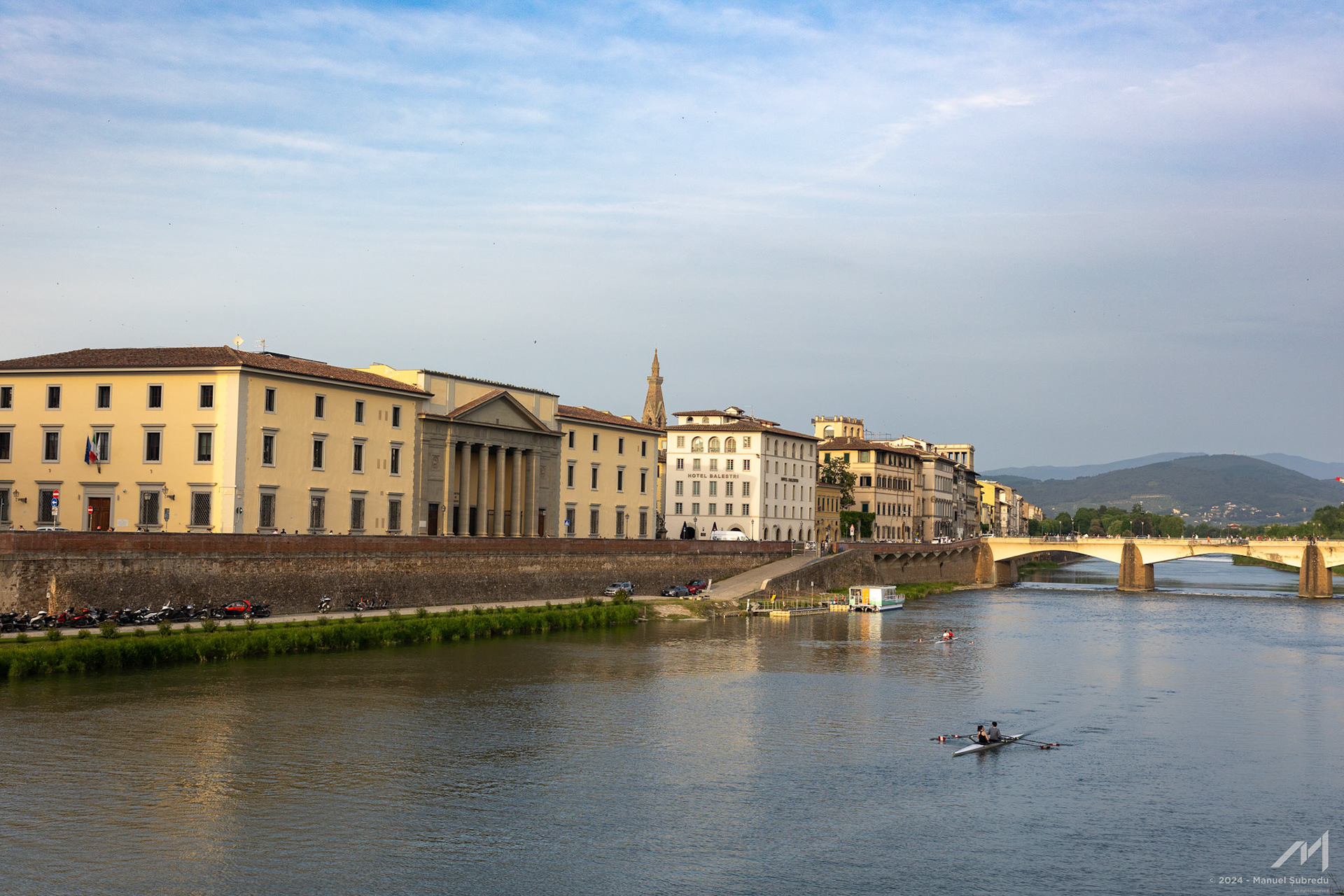Ponte Vecchio shores