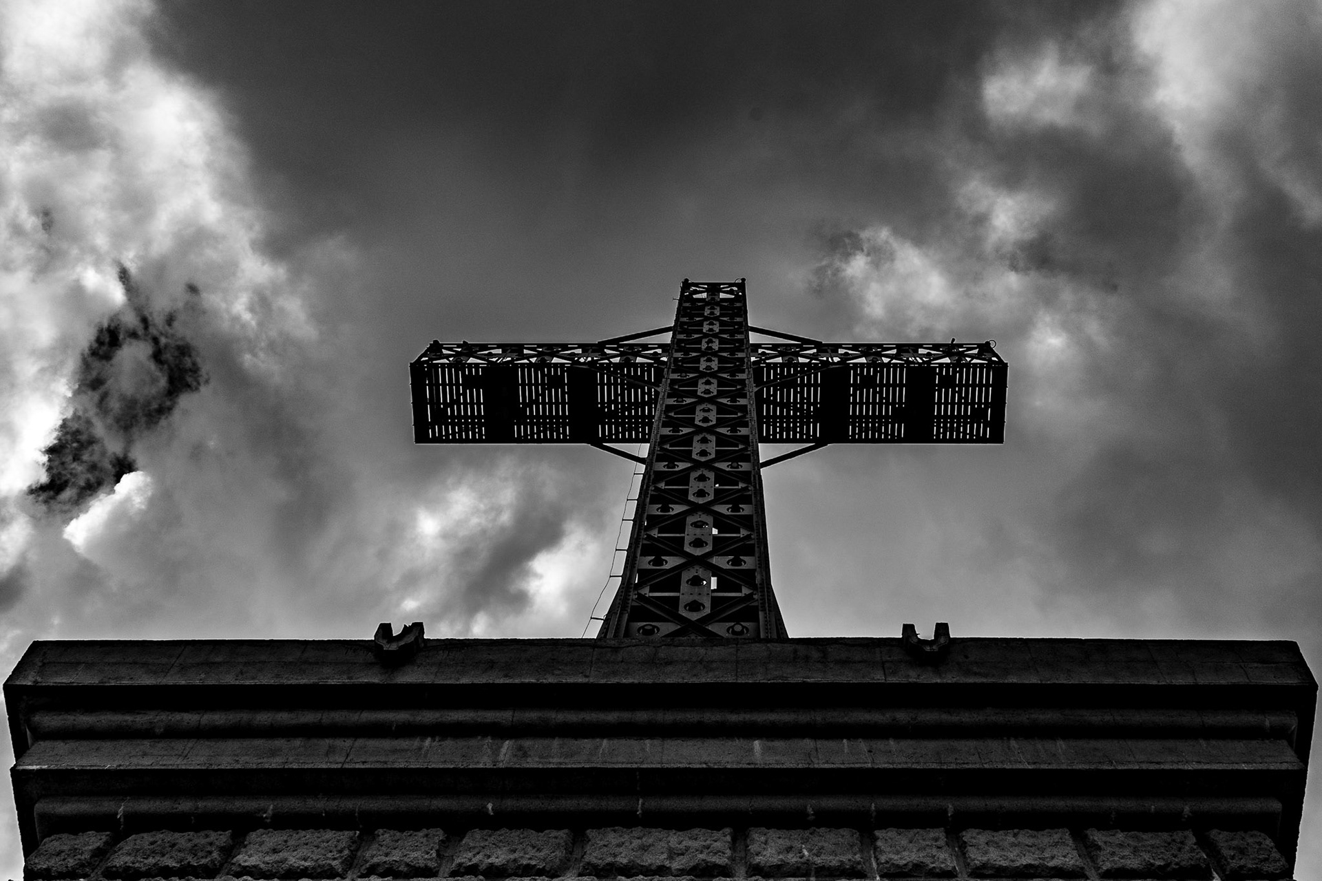 The ethernal guardian