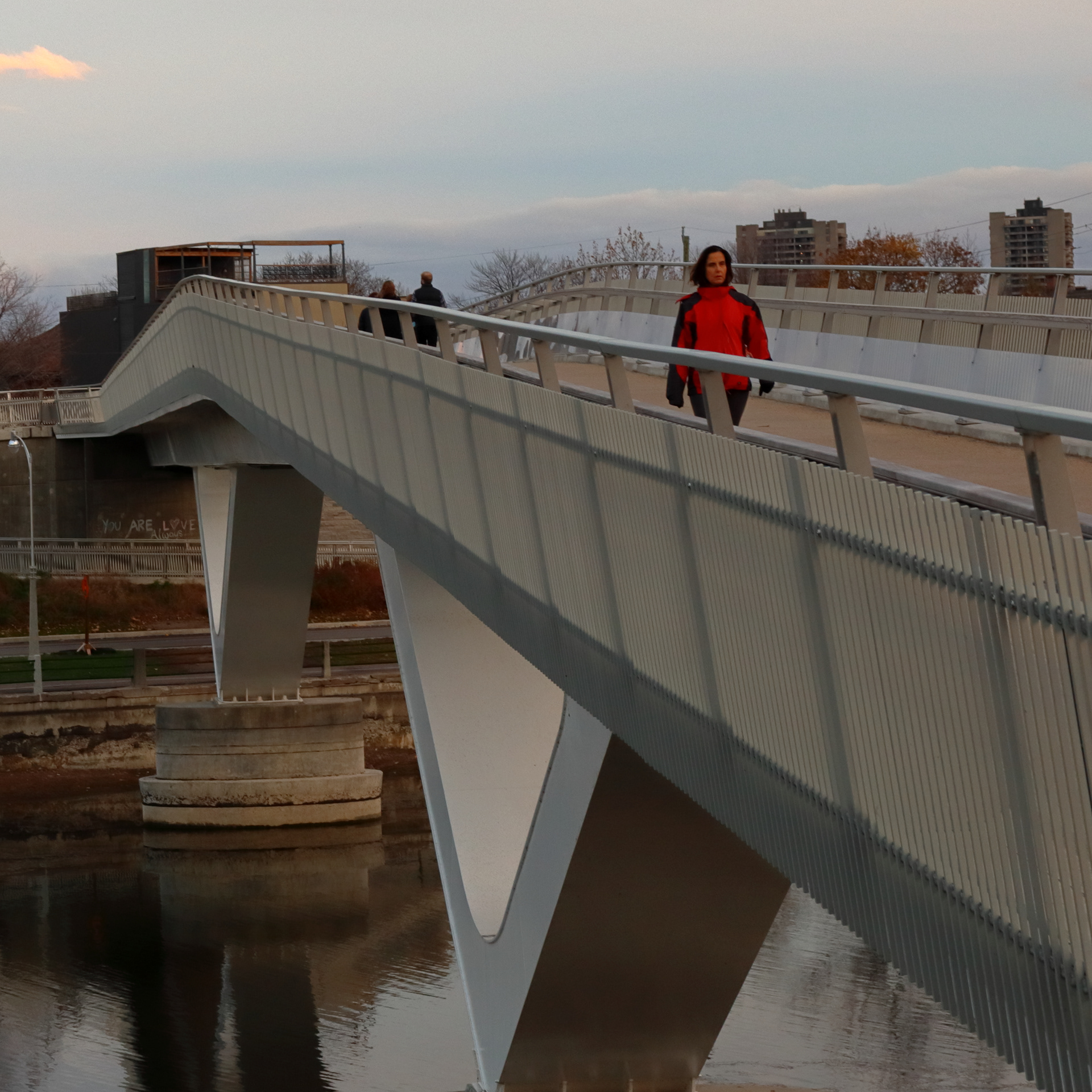 do people that wear red know they are 100% going to be someones subject?