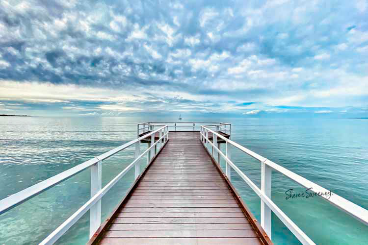 Metallic Blue Jetty, Scarness
