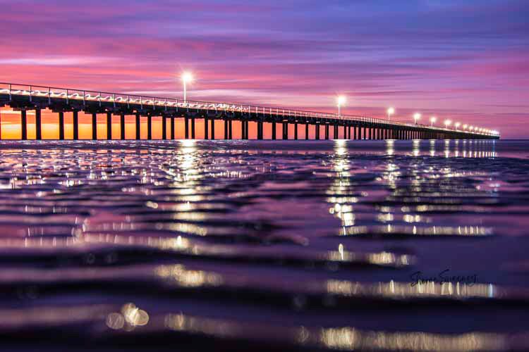 Ultra Violet Ripples, Urangan 