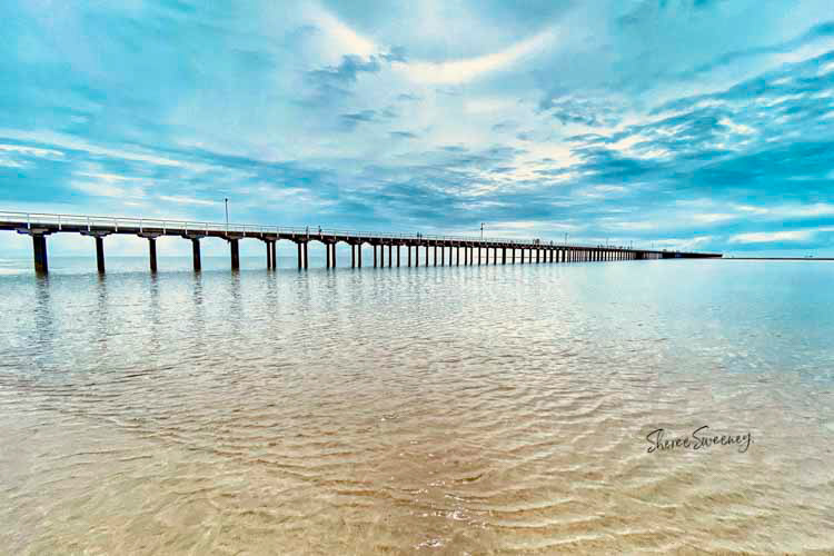 Metallic Blue Pier 02, Urangan