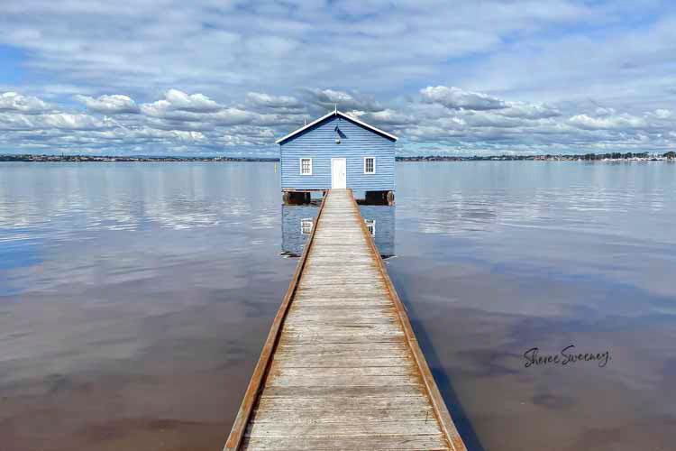 Blue Boat Shed, Crawley Edge, Perth