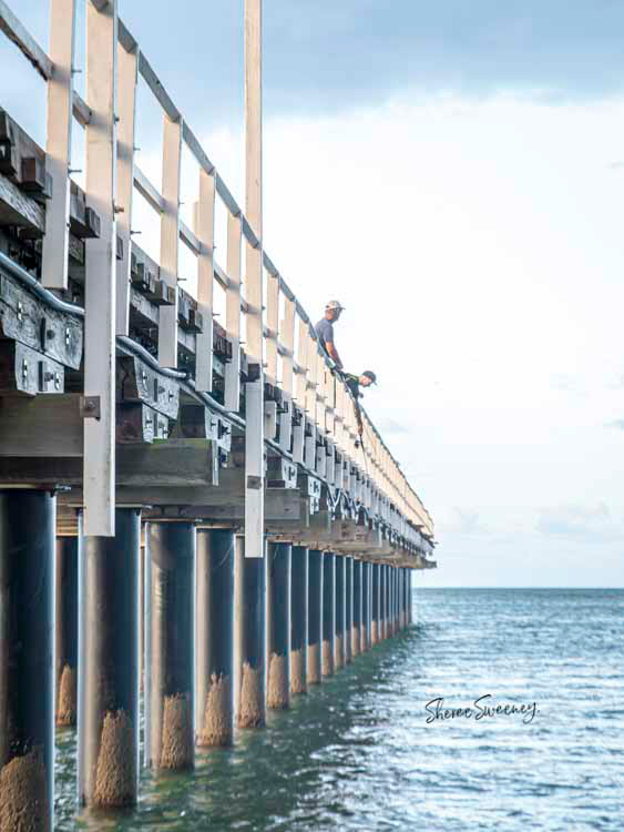 Fishing in Big Blue 02, Urangan