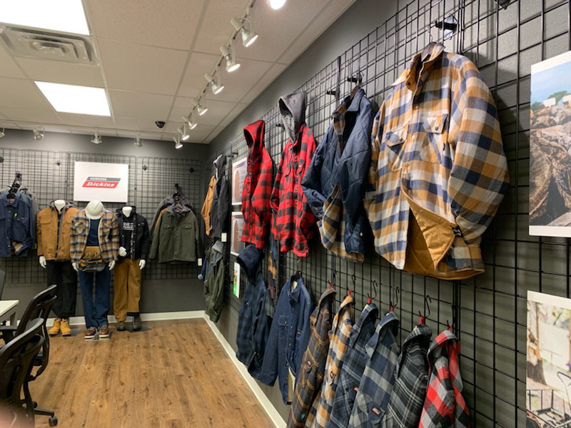 WALMART SHOWROOM