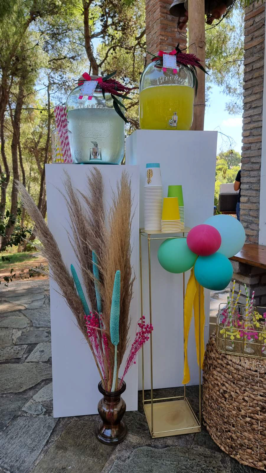 Στολισμός βάπτισης με θέμα τροπικό