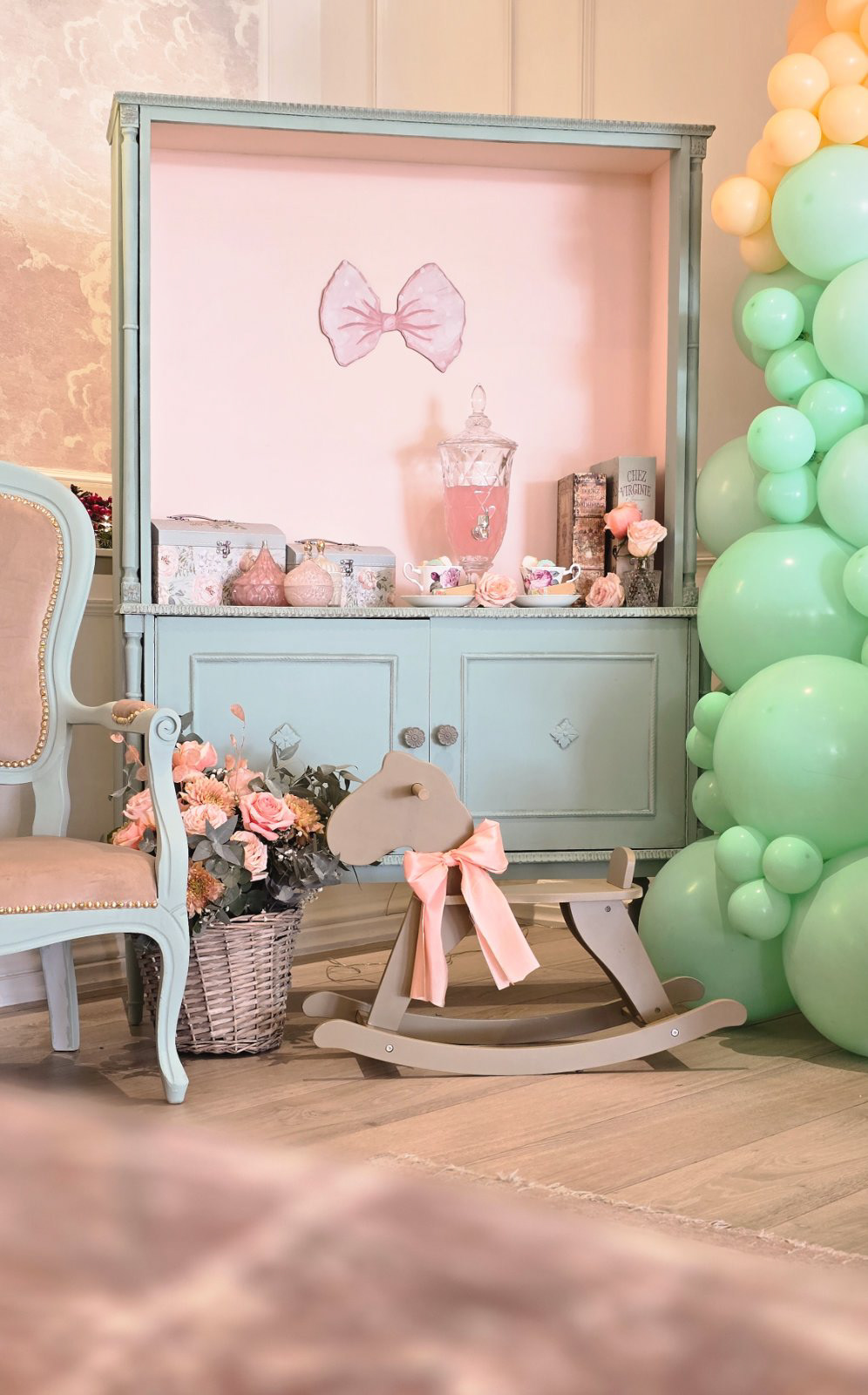 Little Dollhouse