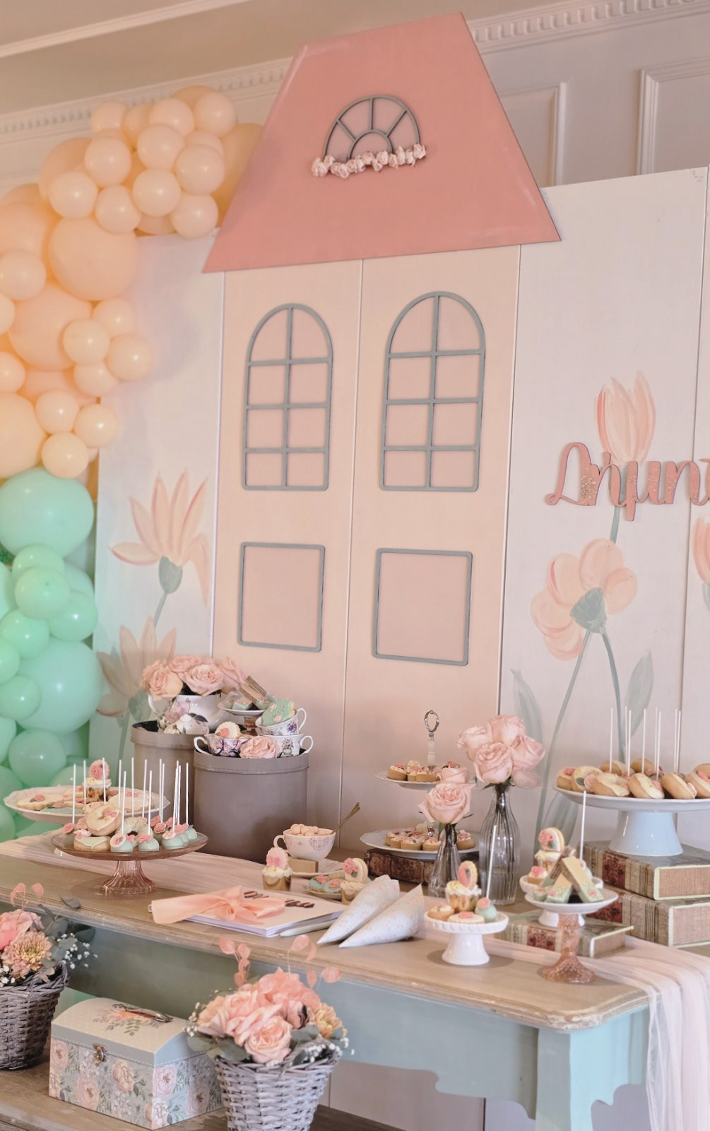 Little Dollhouse