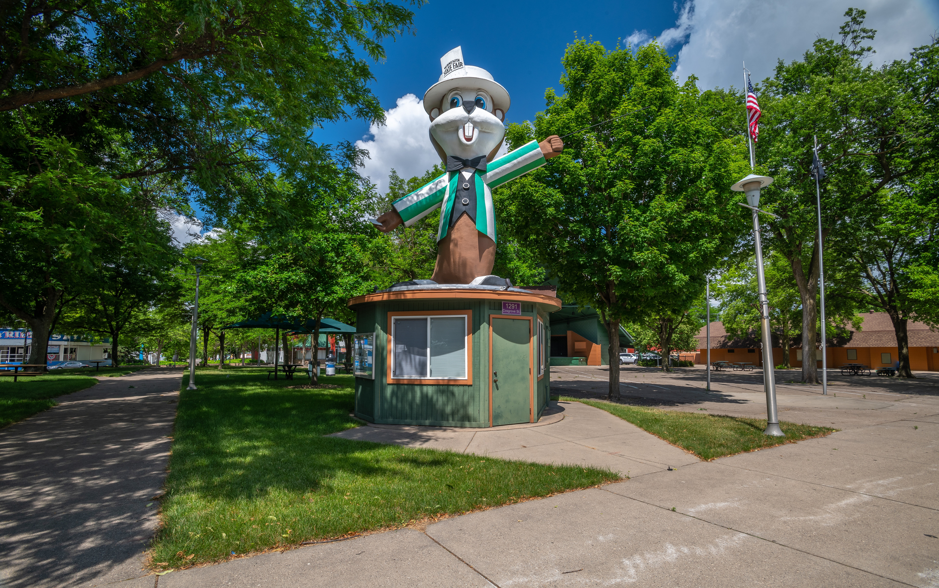 FAIRCHILD the Minnesota State Fair gopher mascot