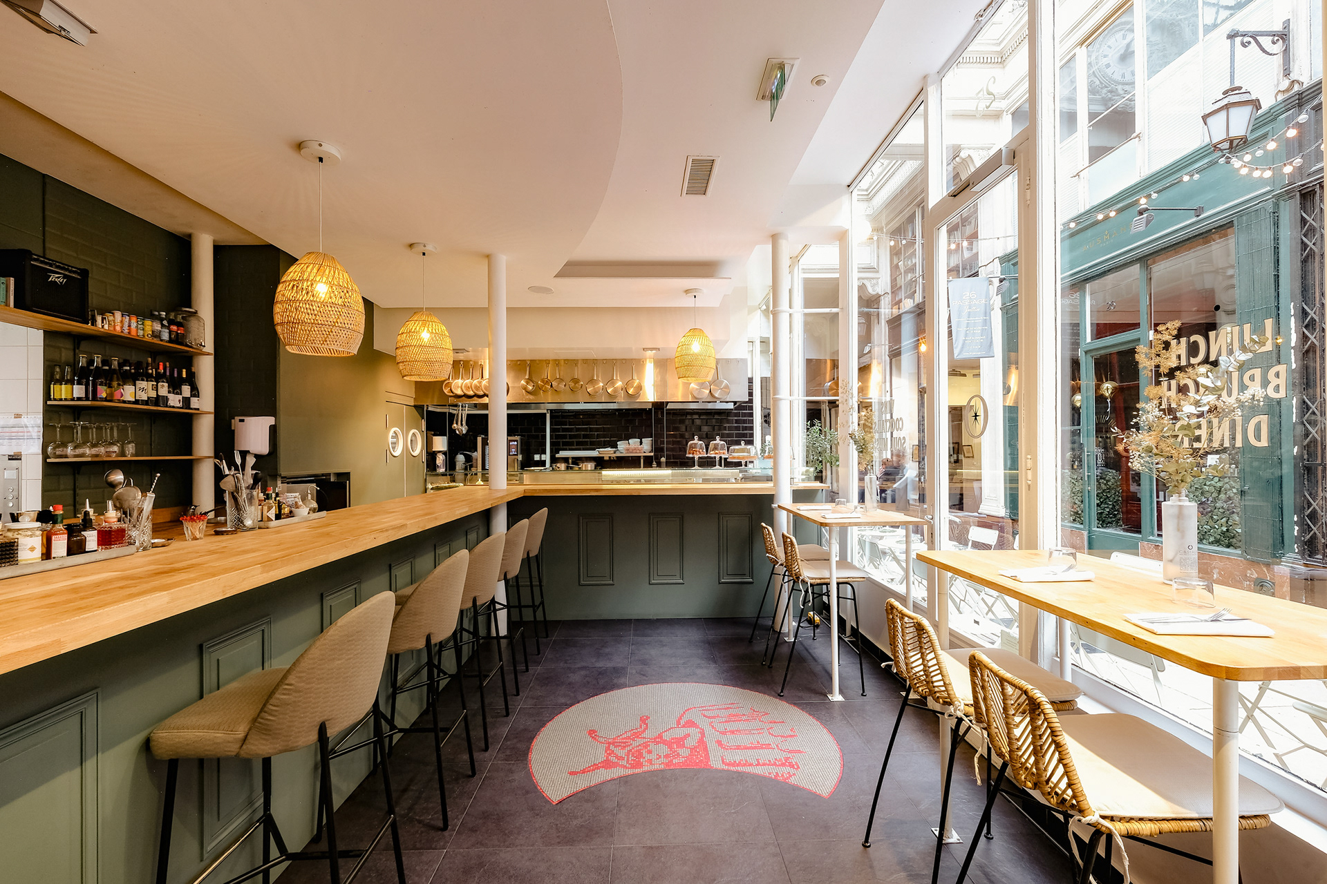 Holy restaurant - Paris