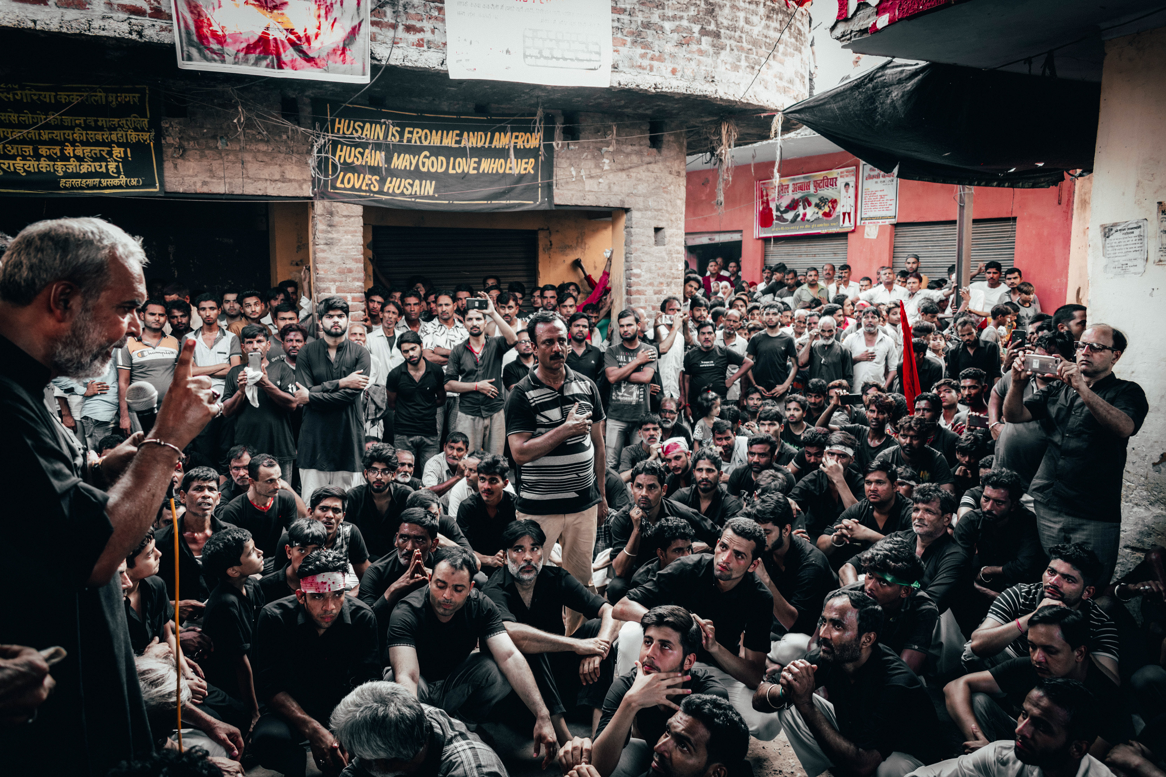 Sermons by shia scholars on the streets.