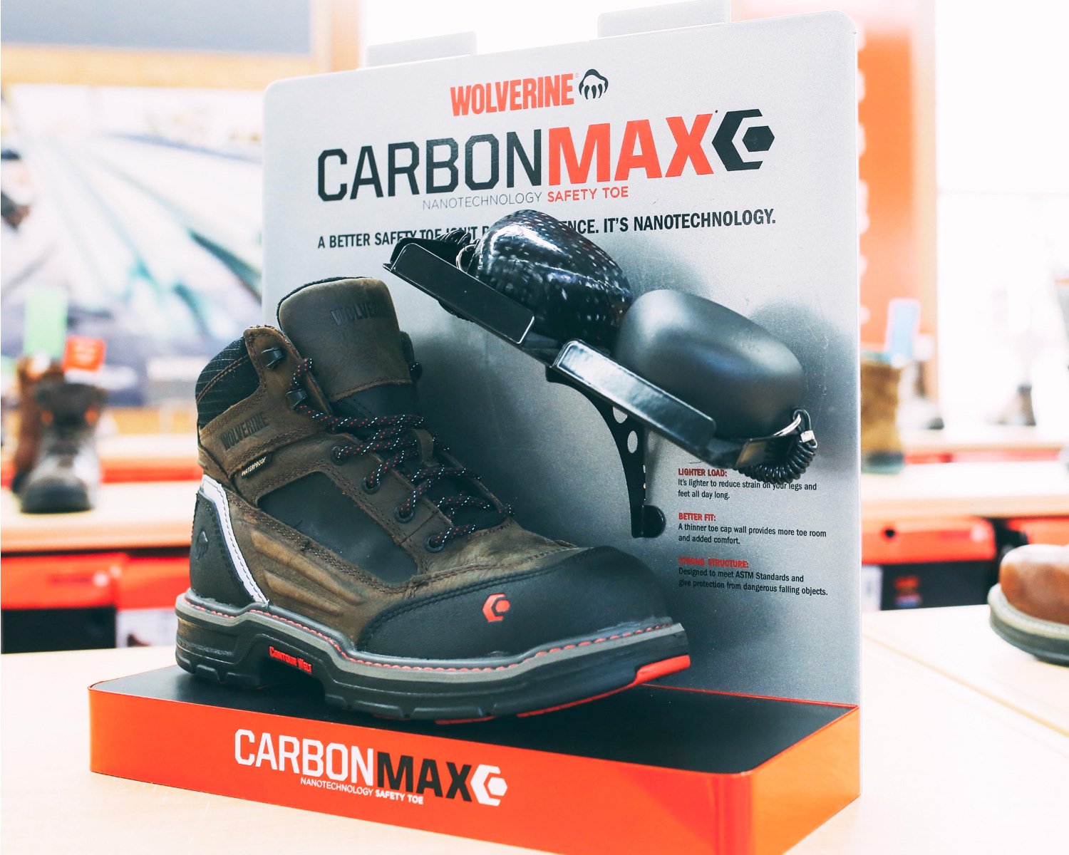Wolverine: CarbonMax Display