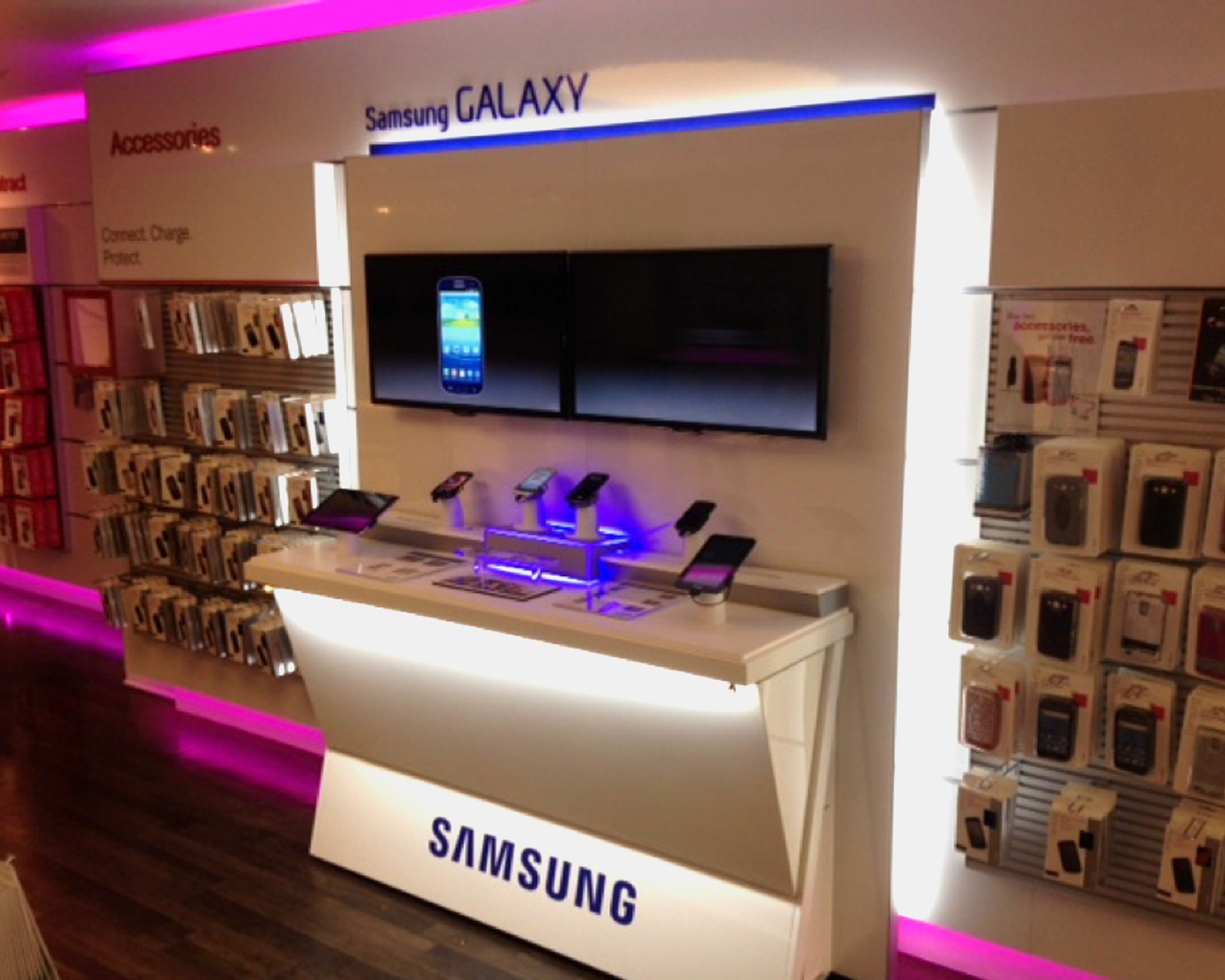 Samsung: Galaxy Fixture