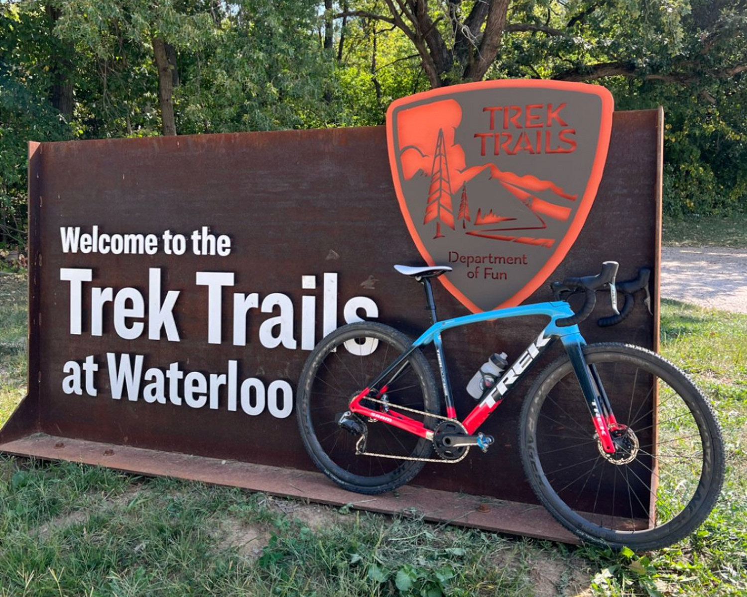 Trek Bikes: Trailhead Signs