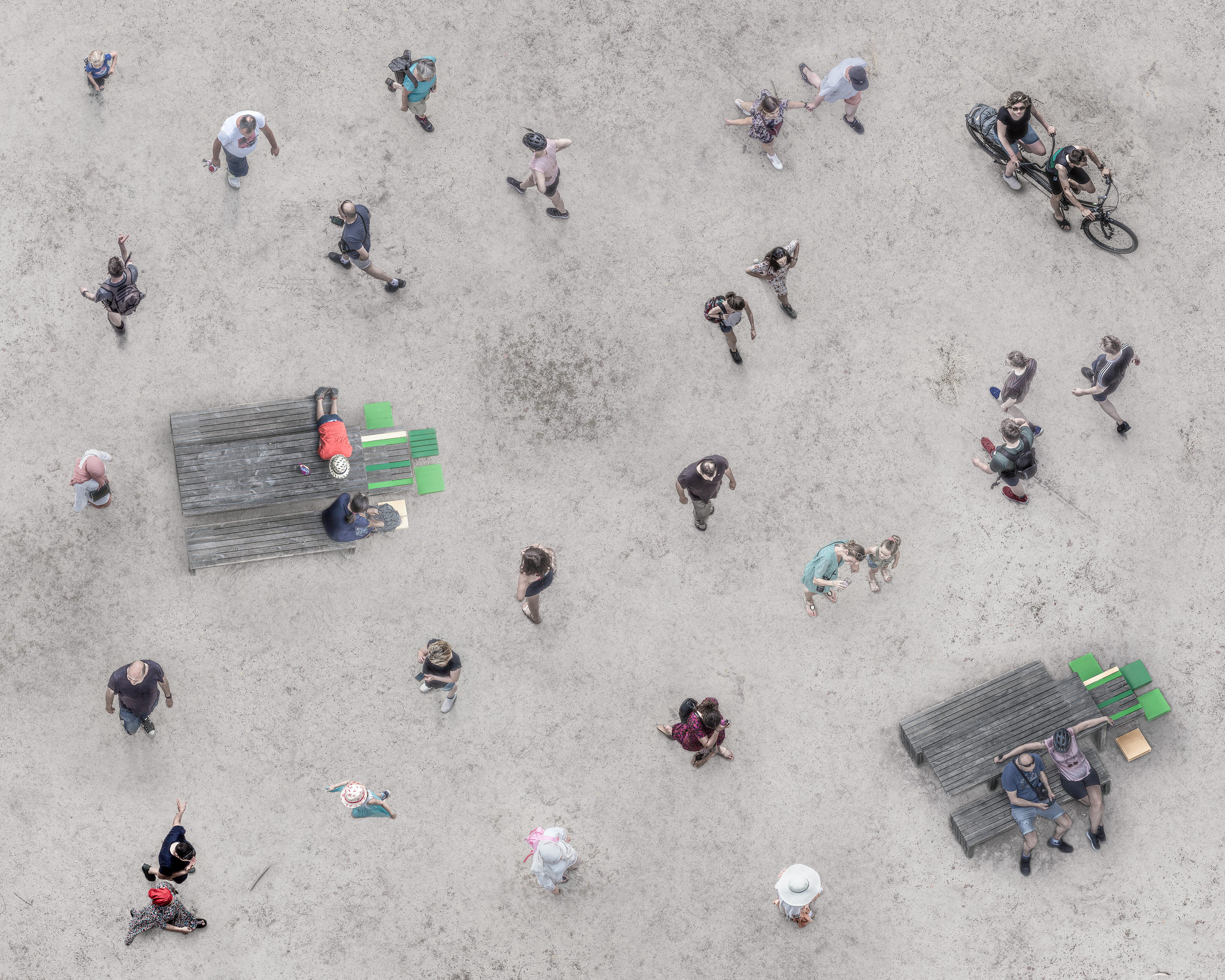 Crowded Desert, Special Edition, 50x40cm