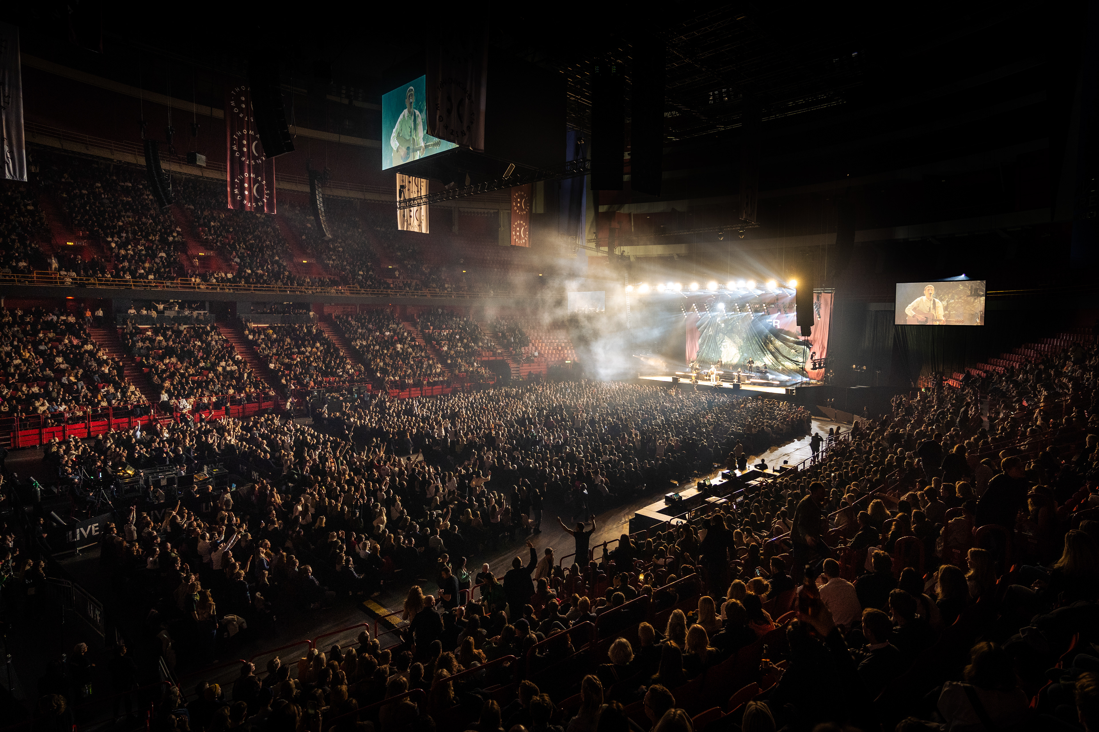 THOMAS STENSTRÖM - GLOBEN