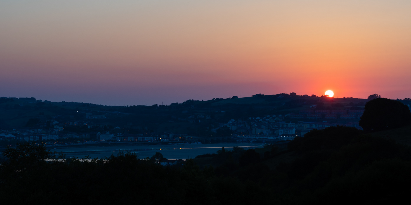 Sunset in San Vicente de la Barquera - Cantabria