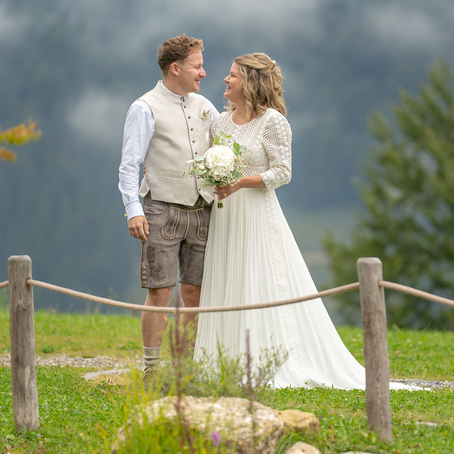 Brautpaar auf der Köpfle Alpe in Balderschwang