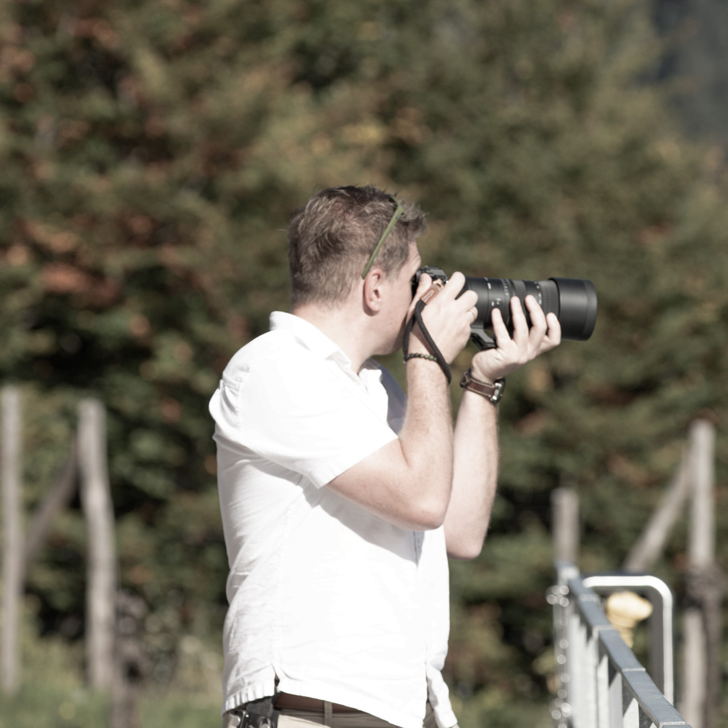 Hochzeitsfotograf im Allgäu mit Teleobjektiv