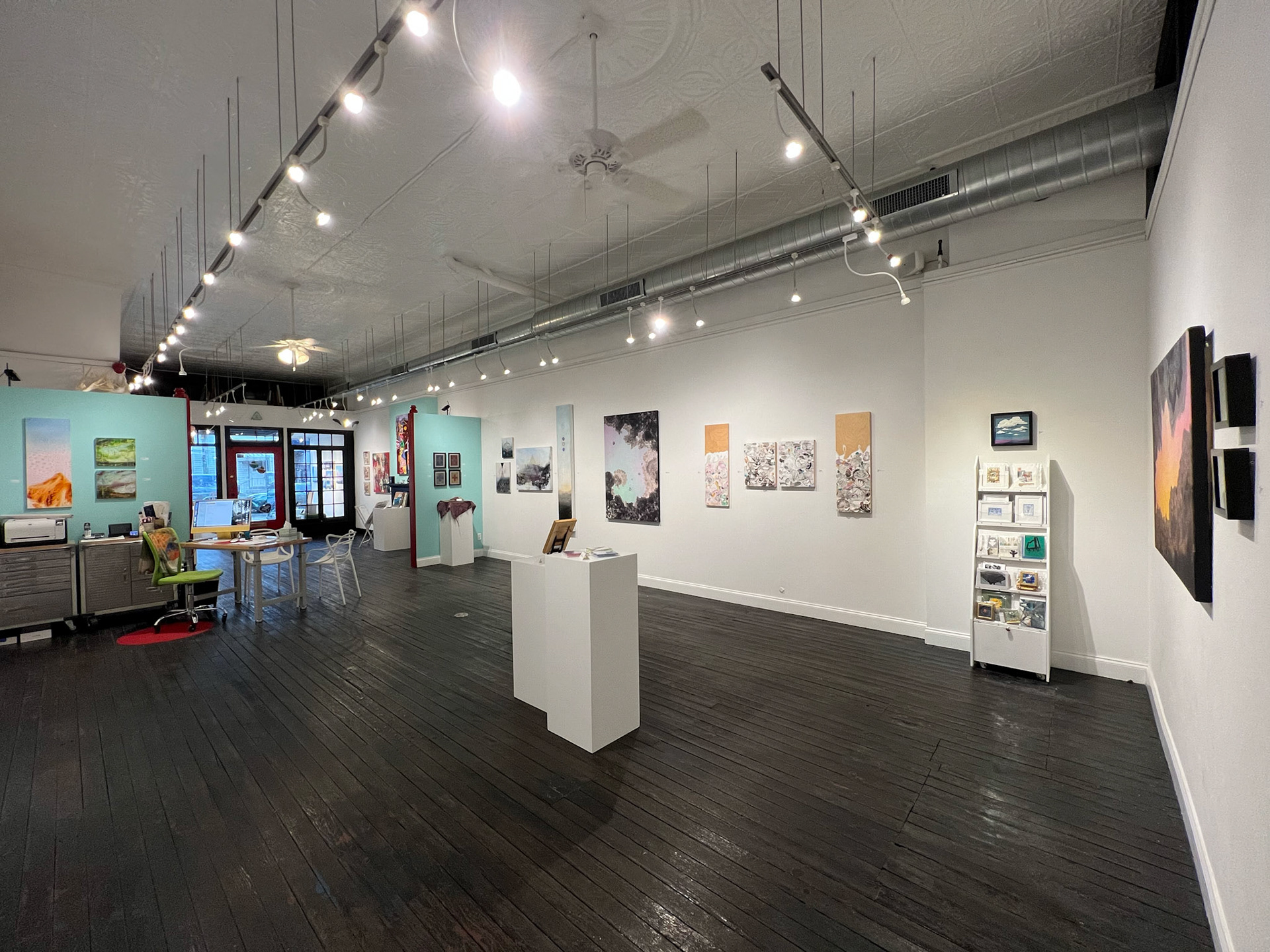 BoxHeart, main gallery