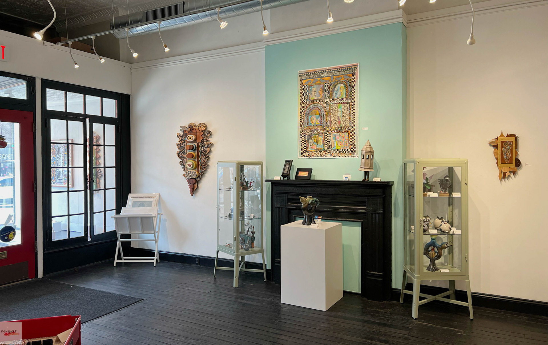 Installation view of Stillness: Sonja Sweterlitsch and Lynne Feinberg, BoxHeart Gallery, 2026.