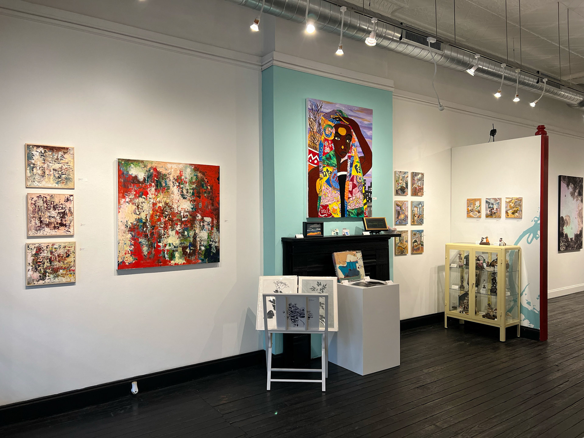 Heather Kanazawa & Nzuji De Magalhaes