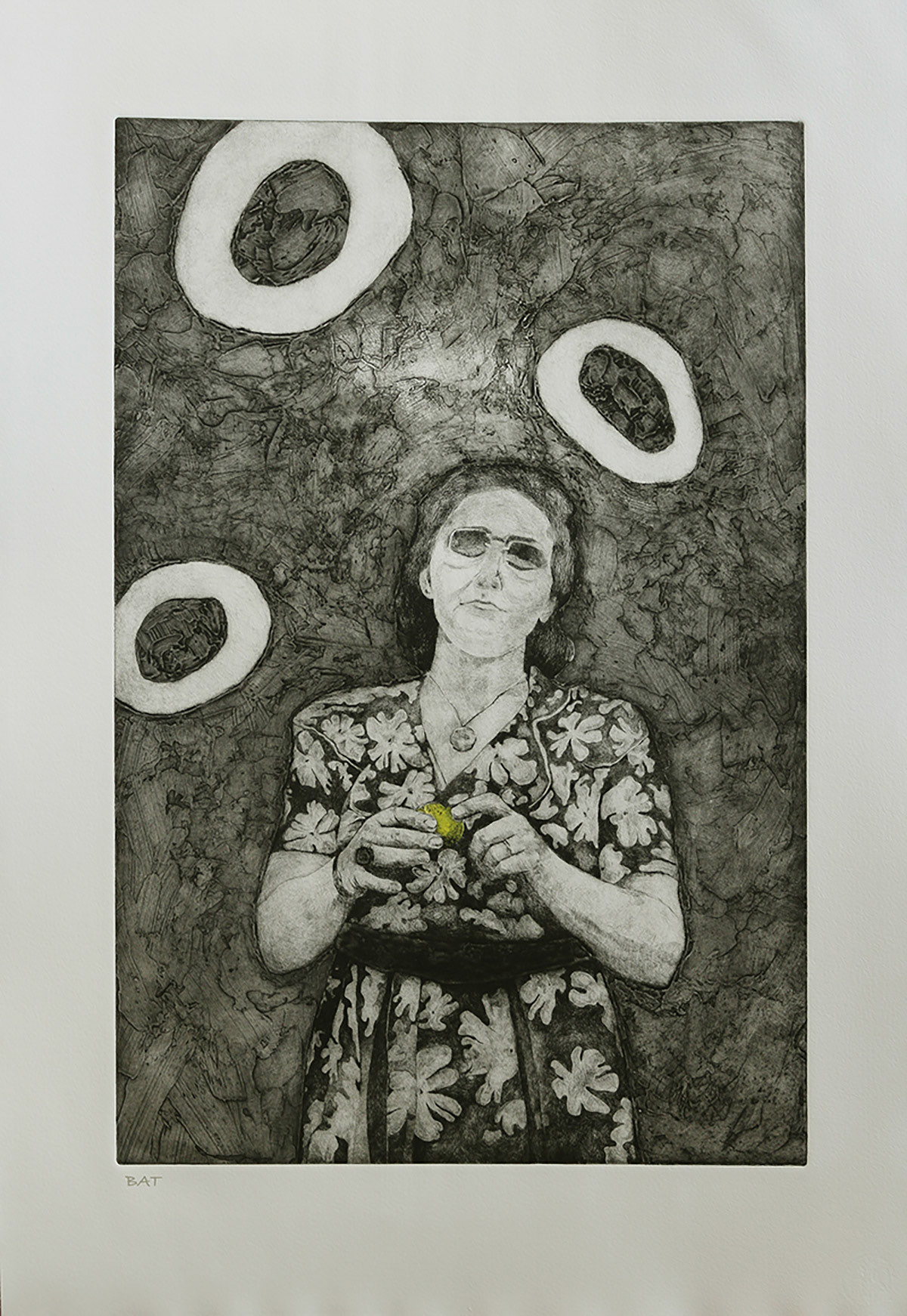 "Mi madre con un limón" image 40x60 cm