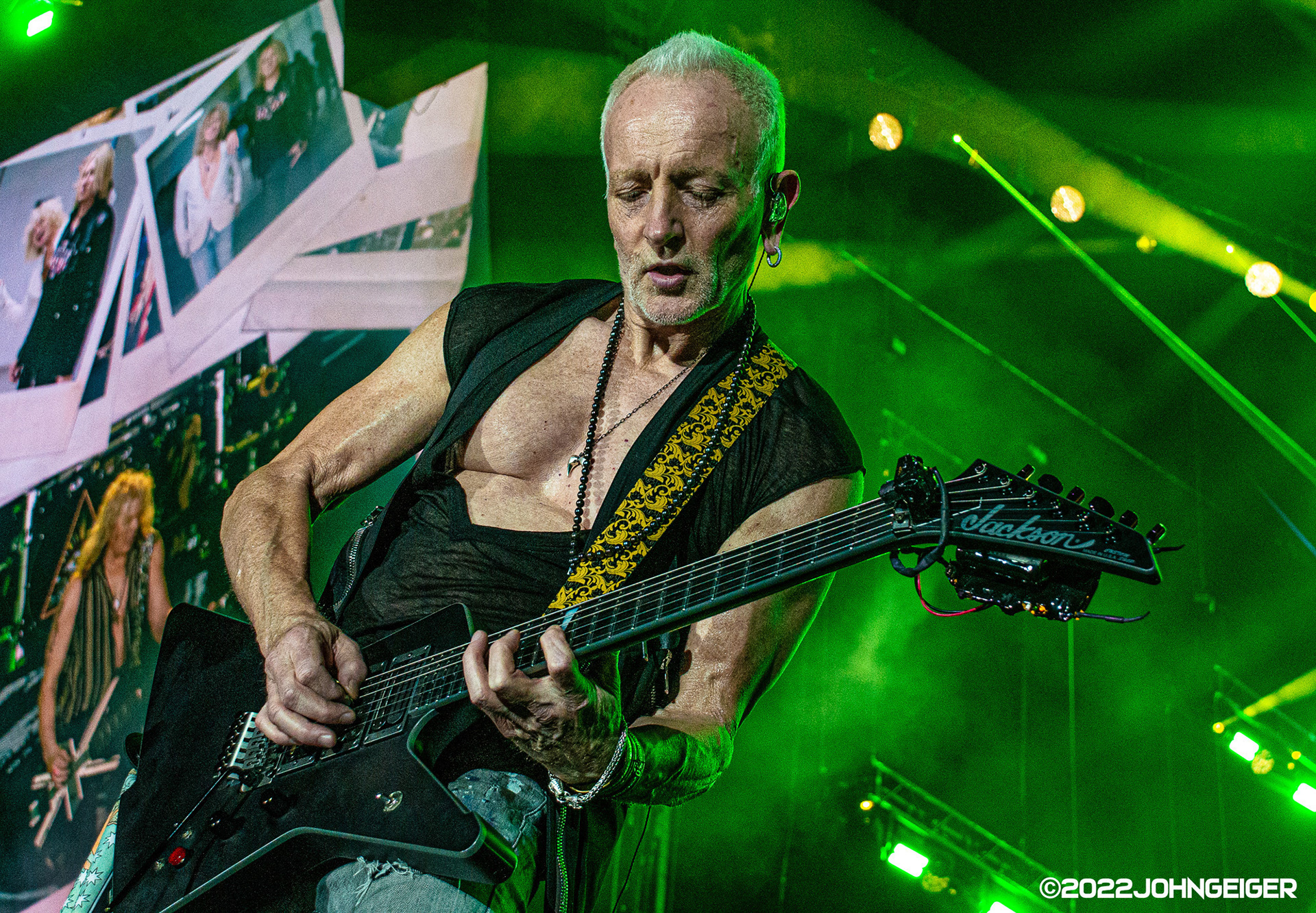 Phil Collen of Def Leppard @ Lucas Oil Stadium 08/16/22