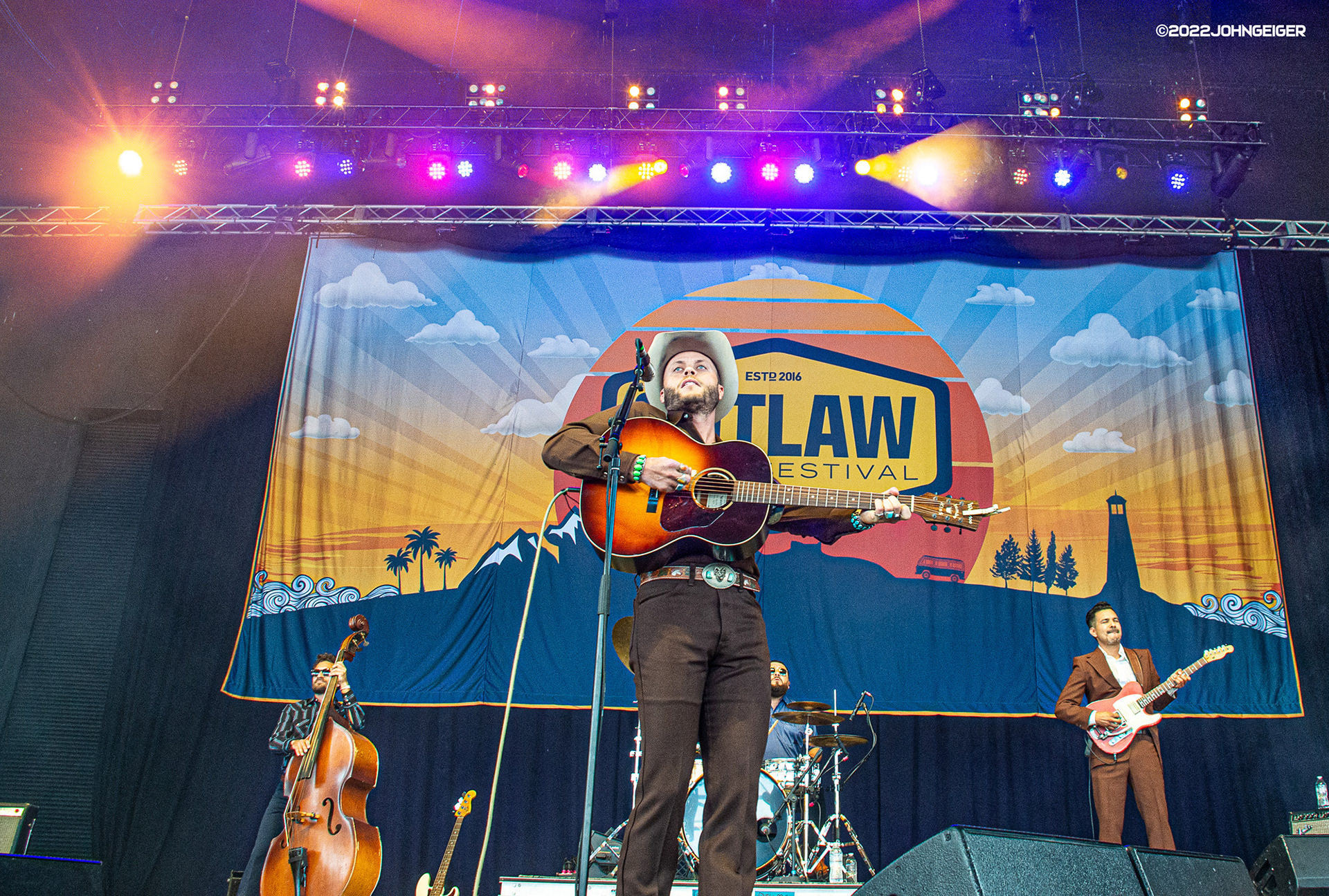 Charley Crockett performing at the Outlaw Music Festival @ Ruoff Music Center 06/26/22